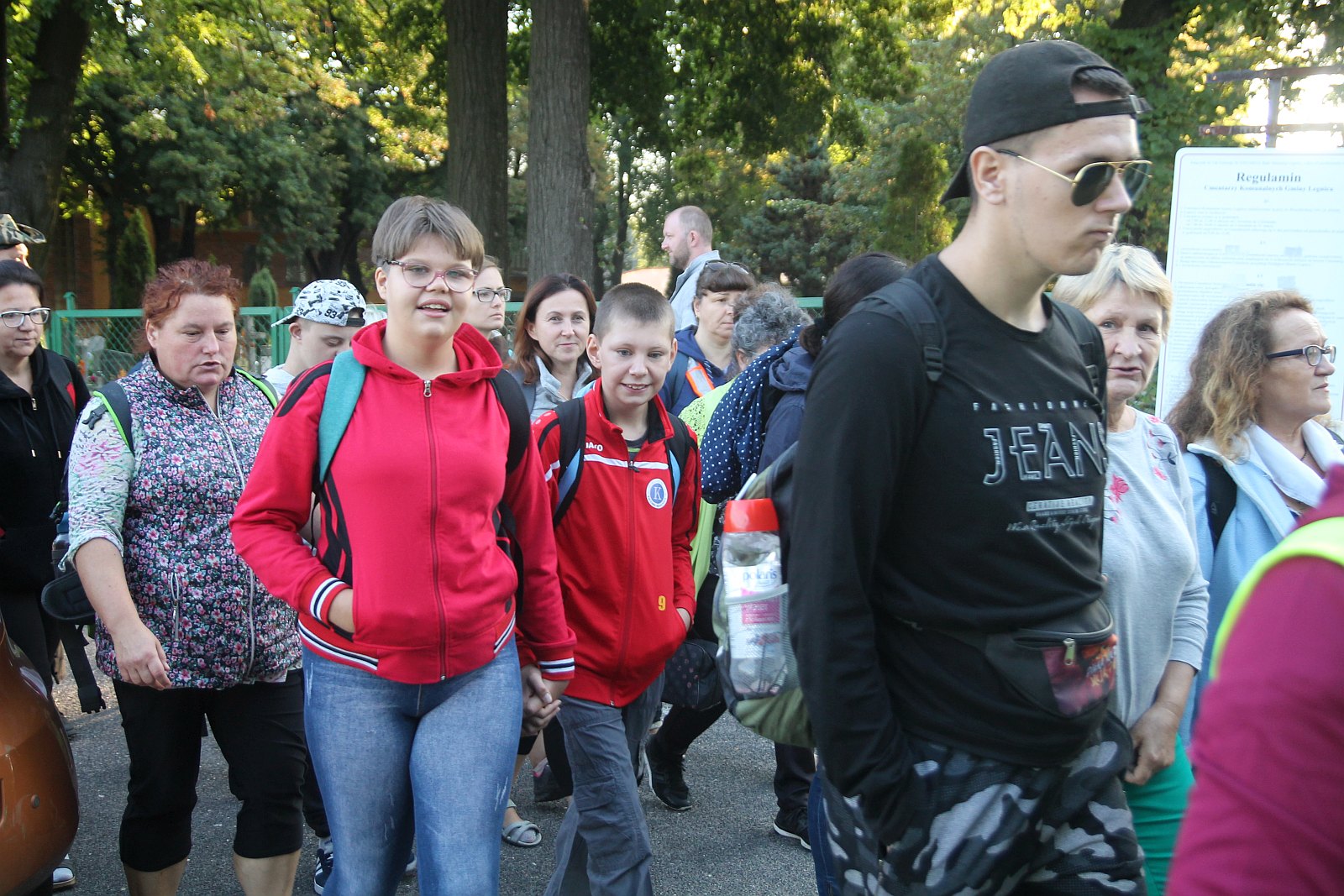 Niepełnosprawni z Legnicy pielgrzymują do Krzeszowa
