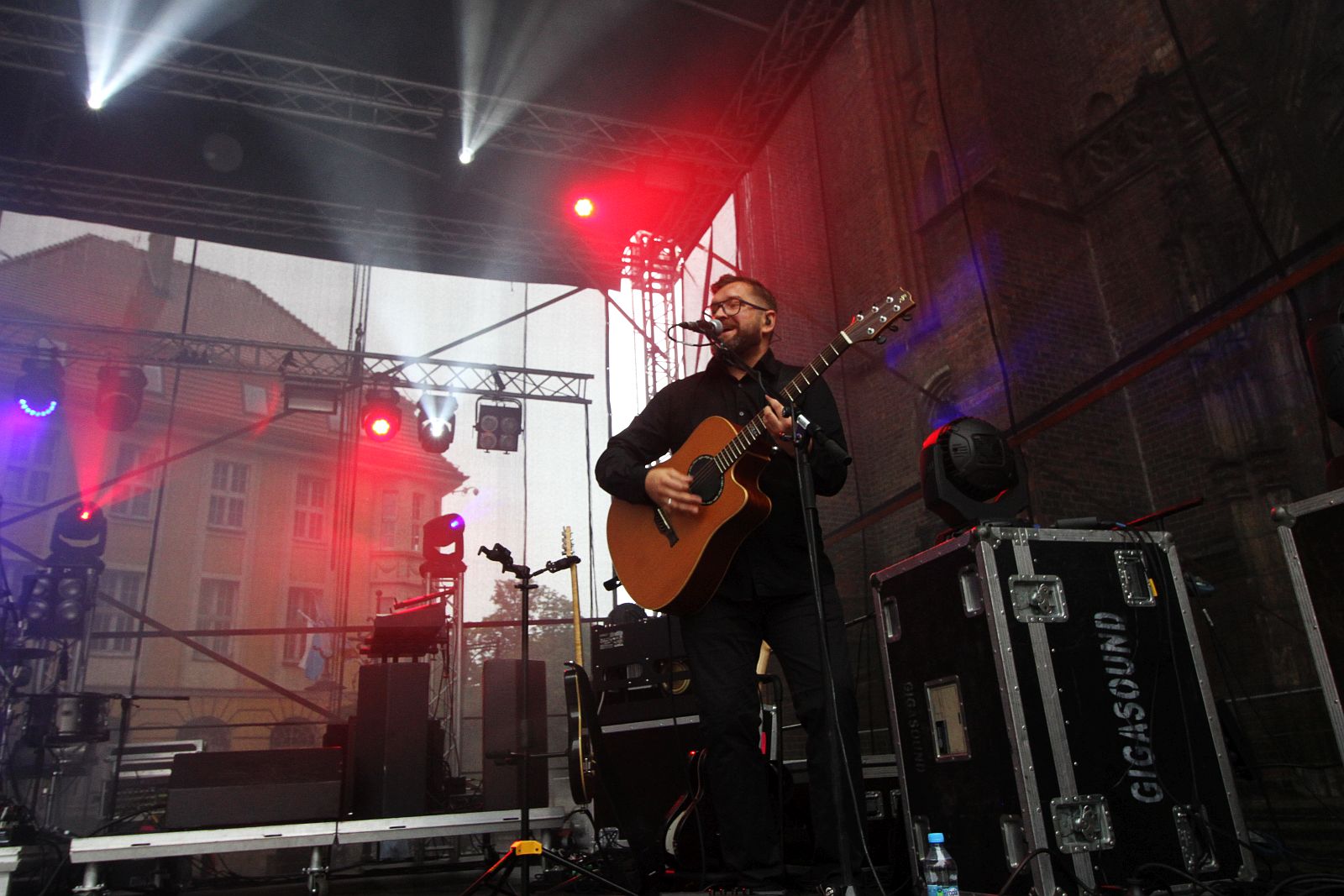 Stefano Terrazzino czarował swoim wdziękiem i głosem