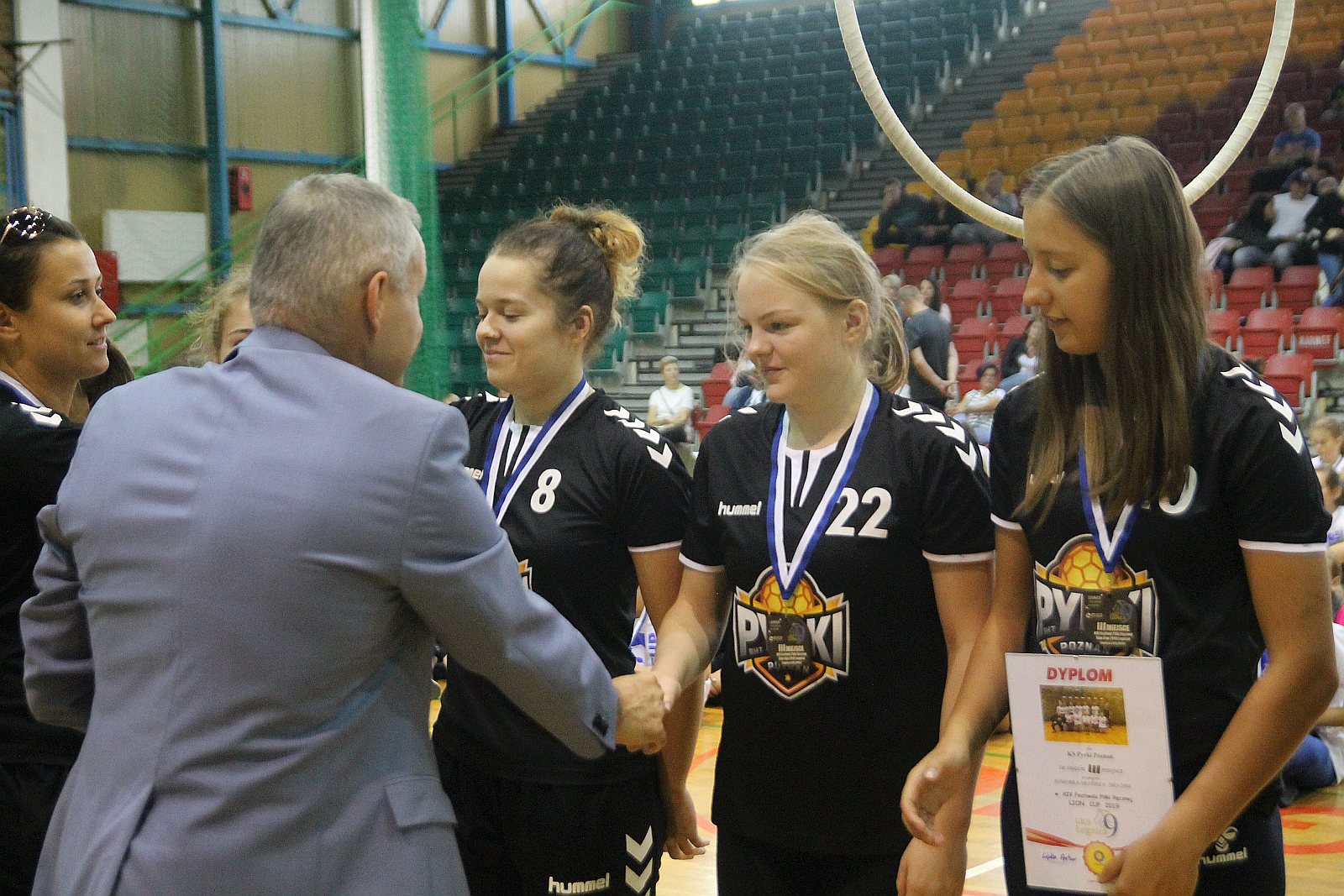 Zakończył się turniej Lion Cup dziewczyn w piłkę ręczną