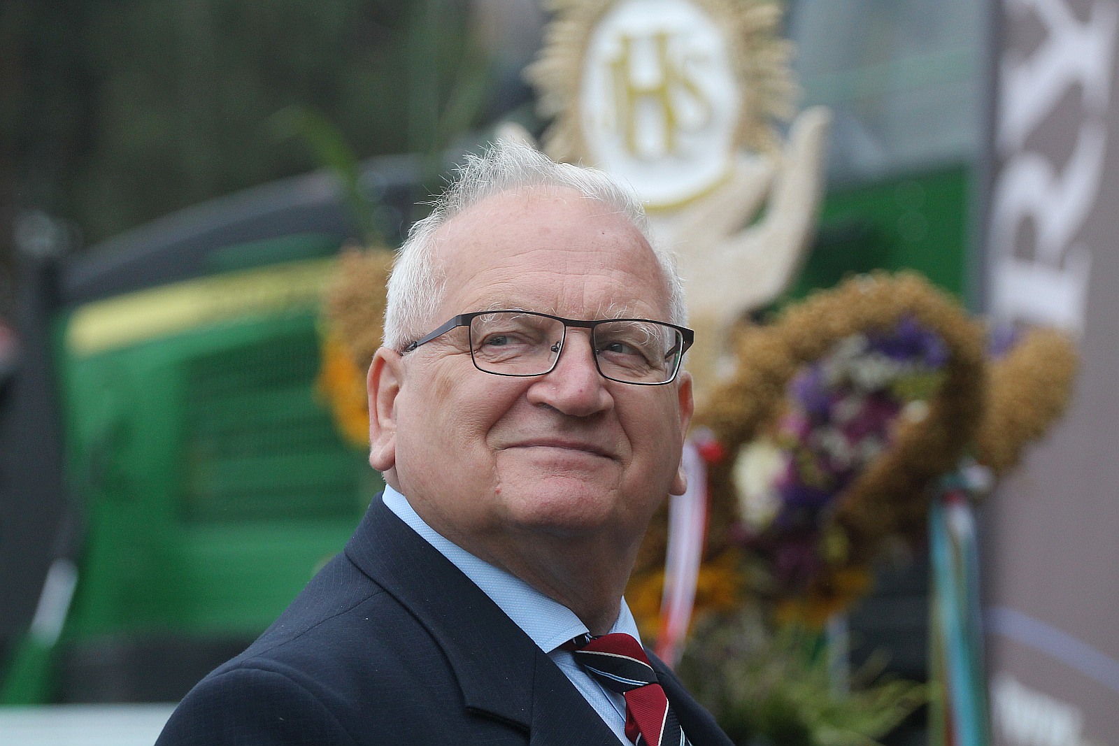 Mimo deszczu na dożynkach w Miłogostowicach nikt się nie nudził