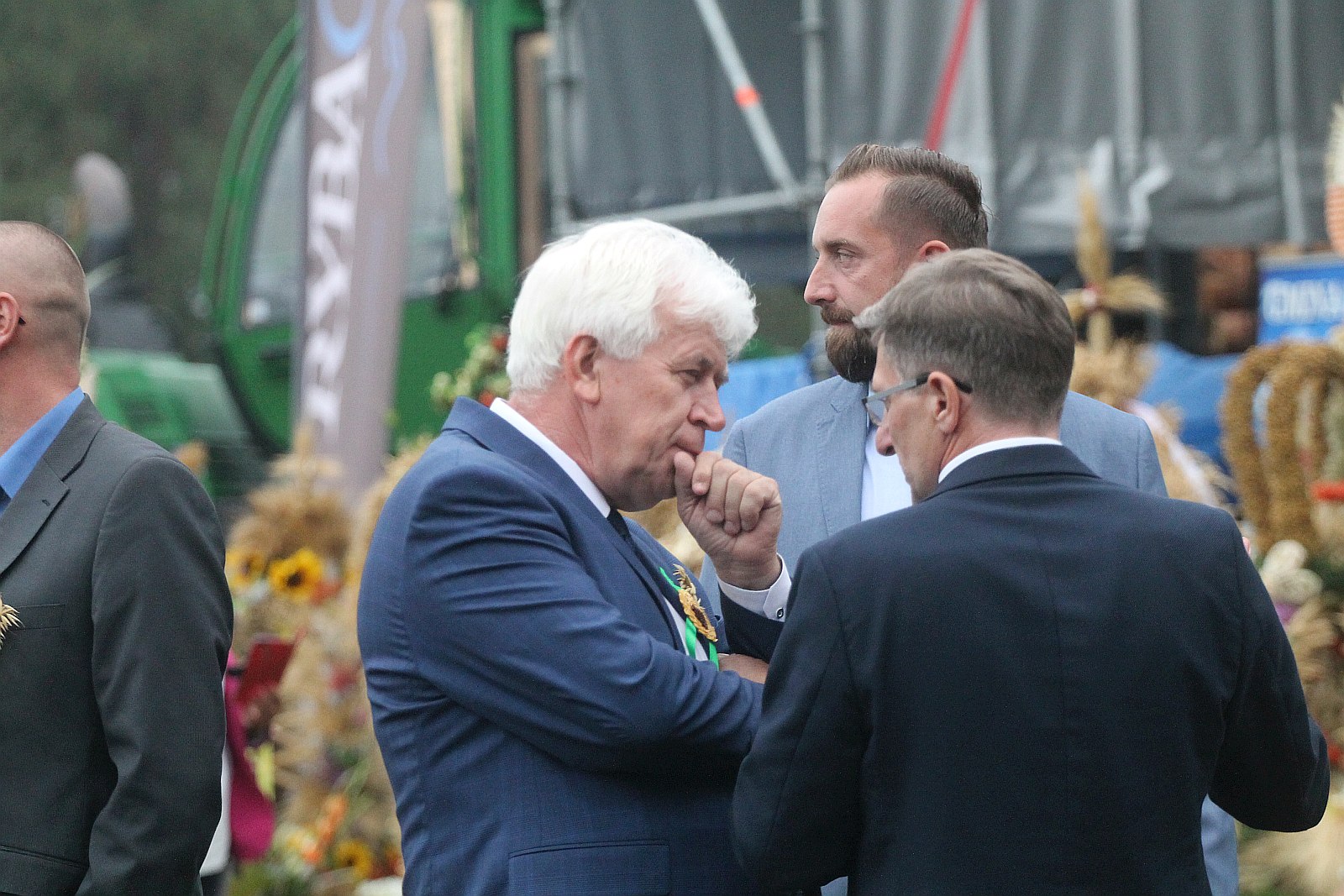 Mimo deszczu na dożynkach w Miłogostowicach nikt się nie nudził