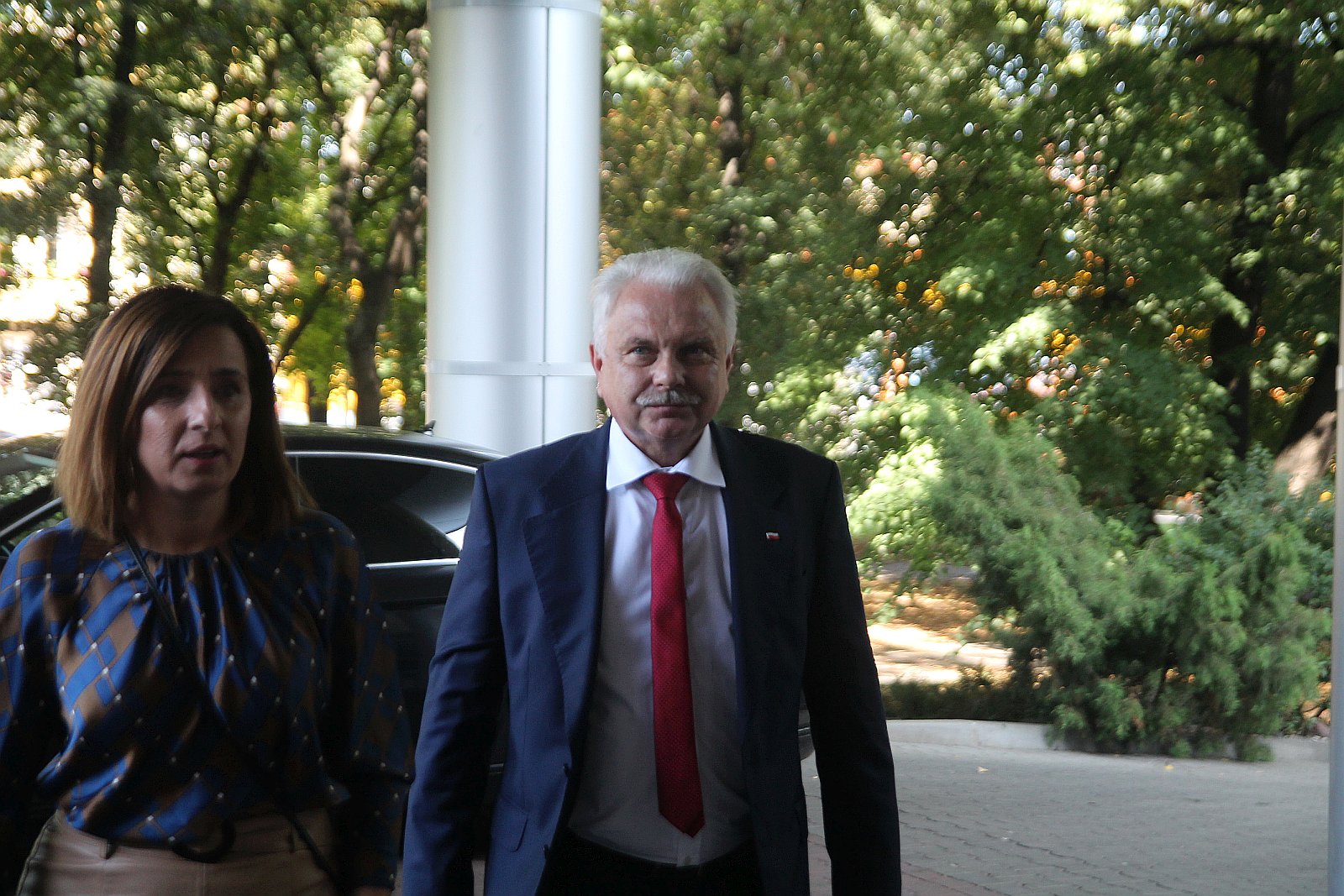 Osiem nowych karetek dla Dolnego Śląska