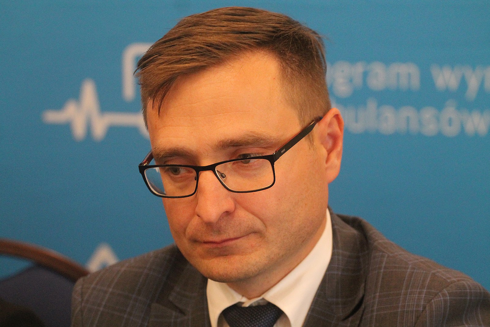 Osiem nowych karetek dla Dolnego Śląska