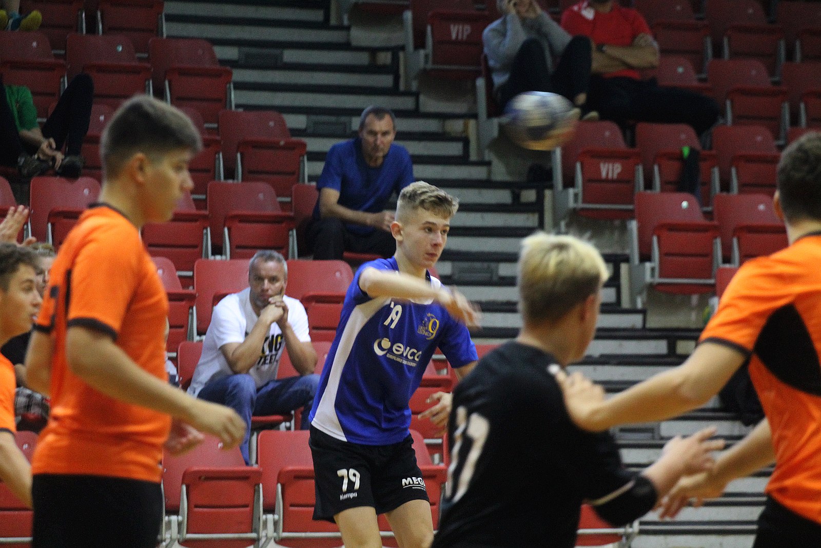 Lion Cup 2019 w wersji męskiej w trzech halach       
