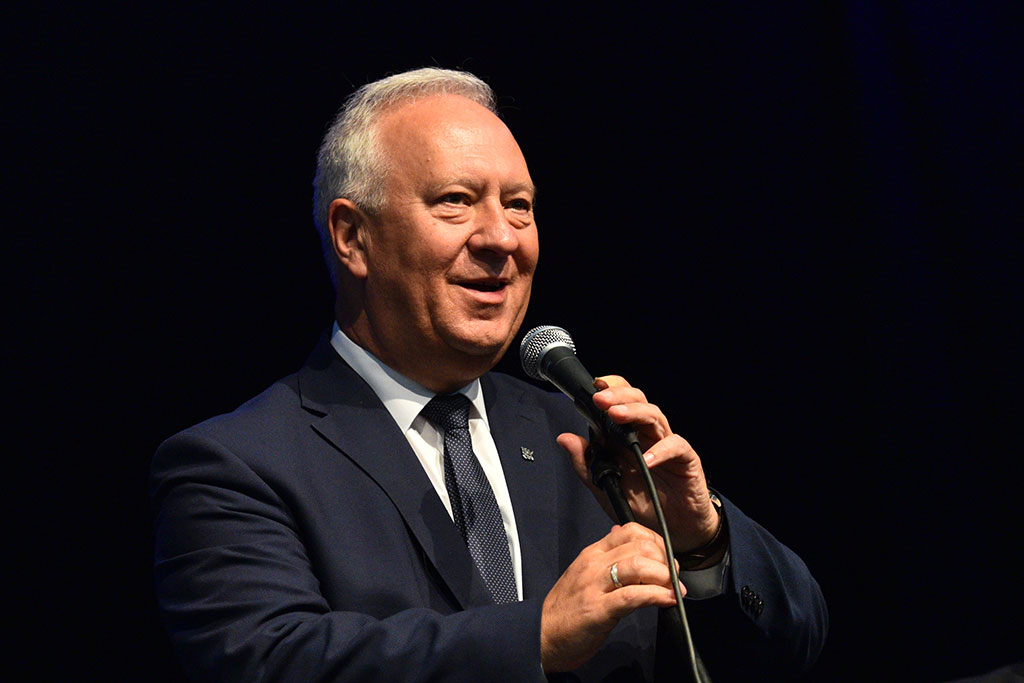 O miłości nieszczęśliwej i szczęśliwej. Gala romansu