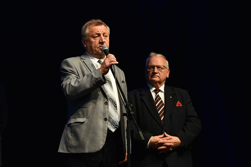 O miłości nieszczęśliwej i szczęśliwej. Gala romansu