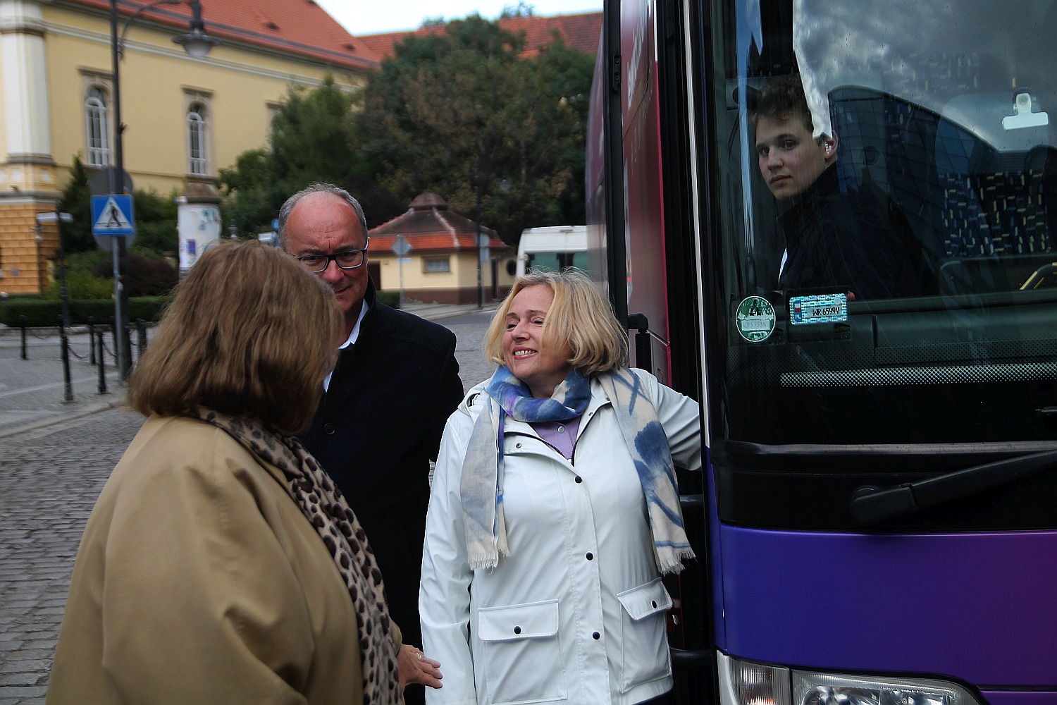 Lewicobus z Czarzastym i Nowicką, zawitał do Legnicy