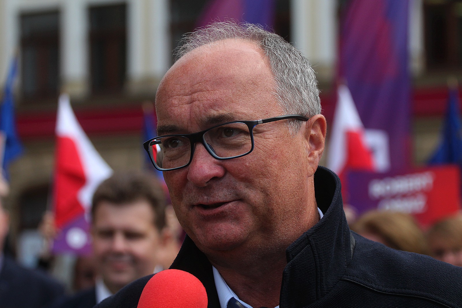 Lewicobus z Czarzastym i Nowicką, zawitał do Legnicy