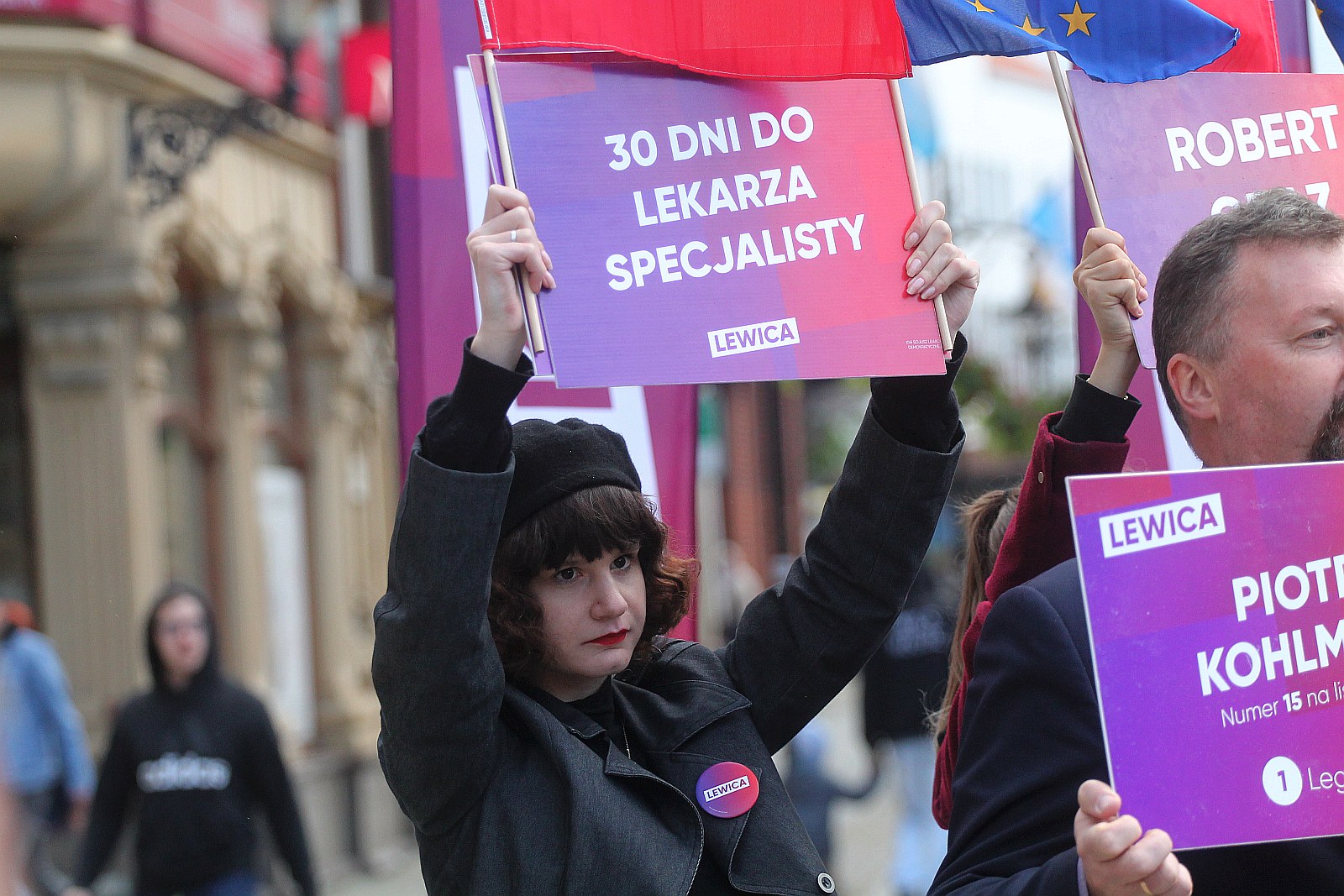 Lewicobus z Czarzastym i Nowicką, zawitał do Legnicy