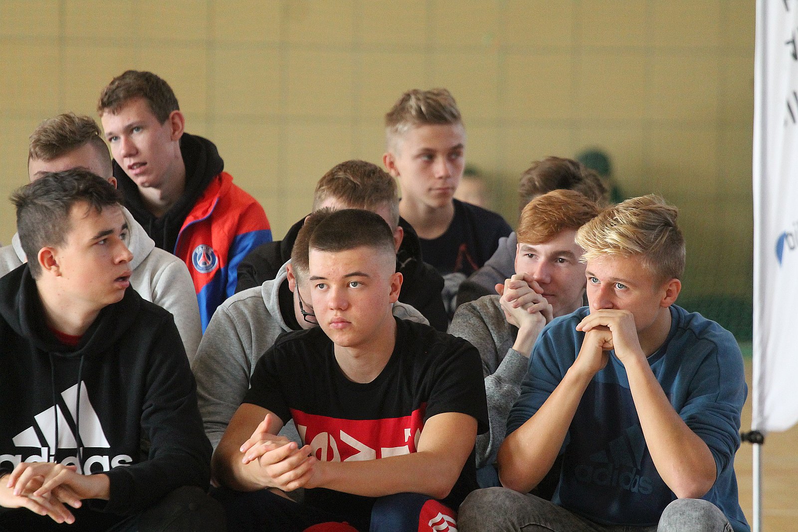 Pokaz tricków w wykonaniu mistrza świata Bogdana Wołkowskiego