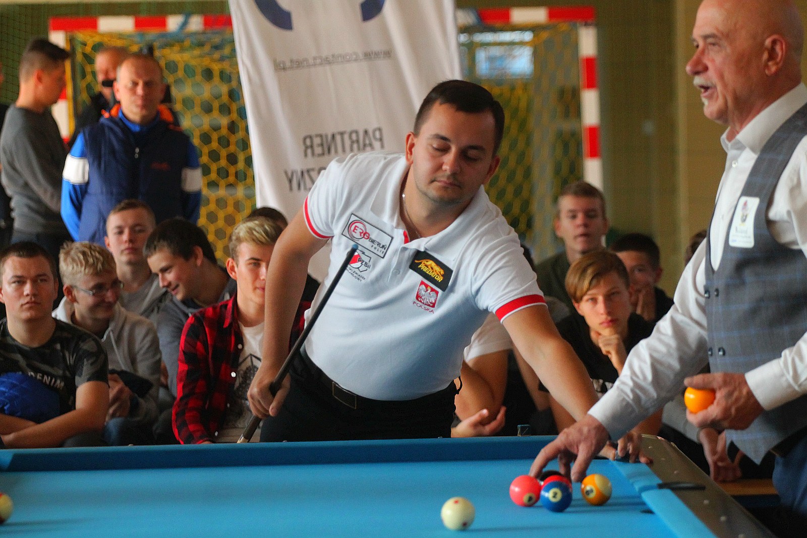 Pokaz tricków w wykonaniu mistrza świata Bogdana Wołkowskiego