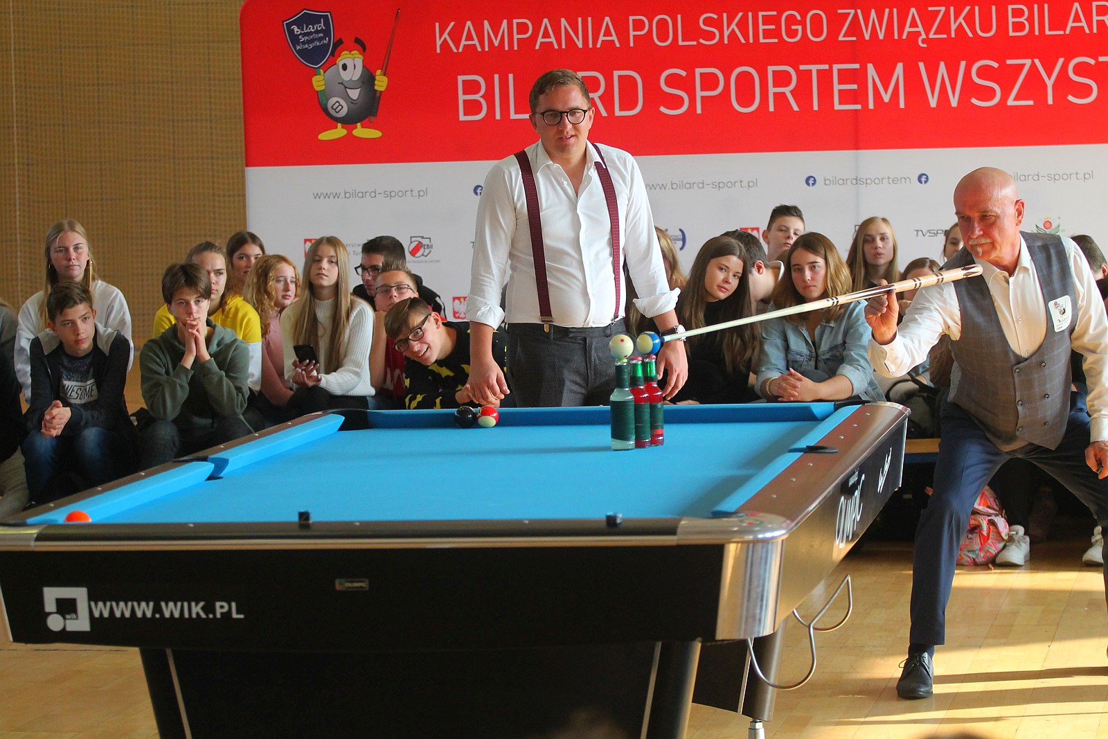 Pokaz tricków w wykonaniu mistrza świata Bogdana Wołkowskiego