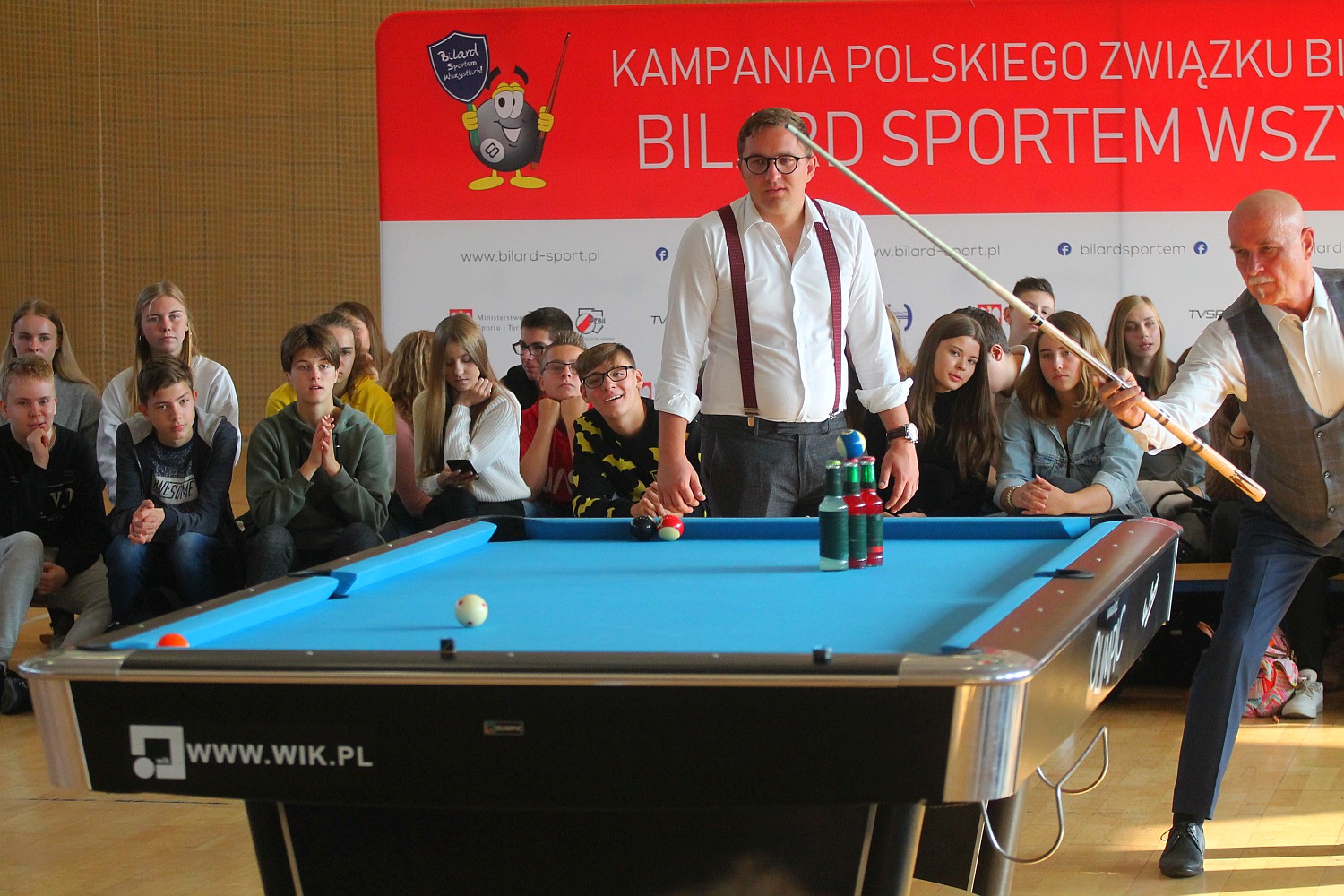 Pokaz tricków w wykonaniu mistrza świata Bogdana Wołkowskiego
