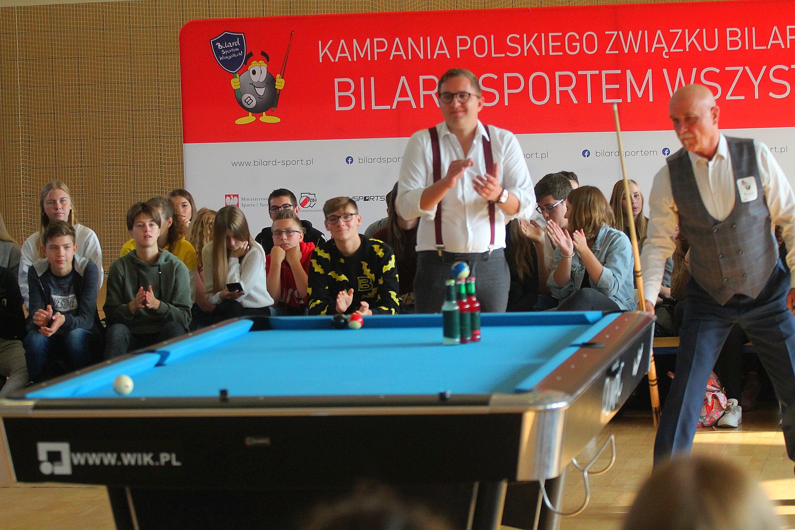 Pokaz tricków w wykonaniu mistrza świata Bogdana Wołkowskiego