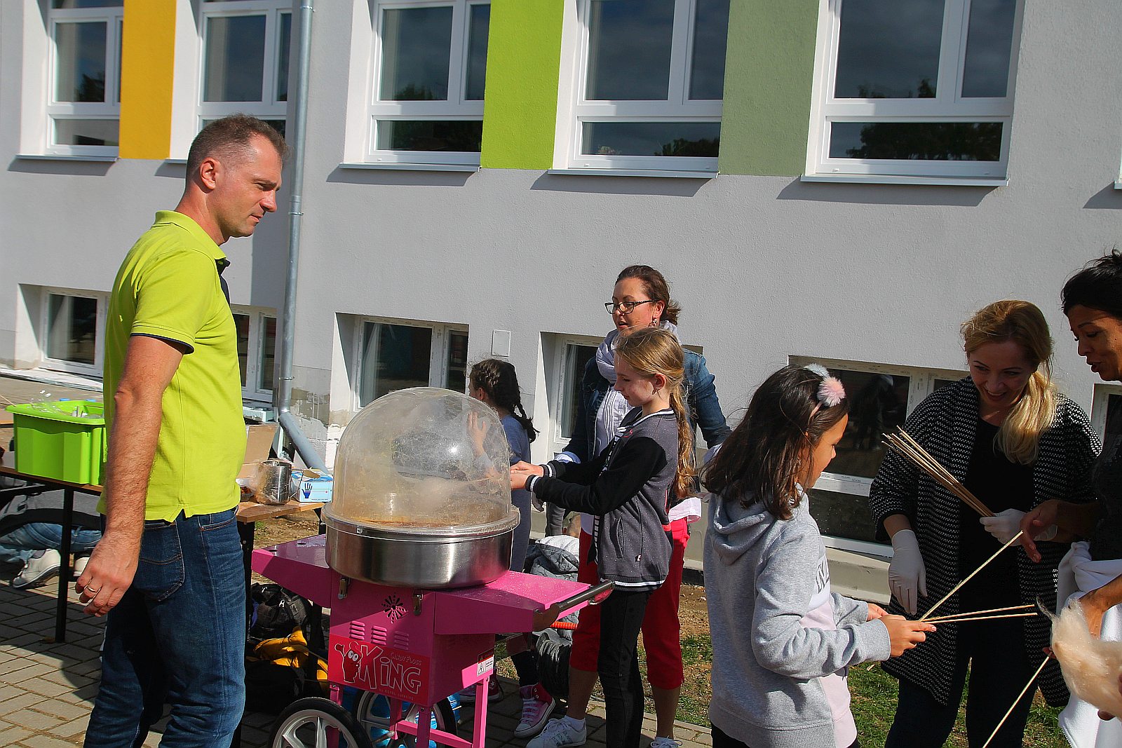 Stawiali na rodzinę. Festyn rodzinny w Szkole Podstawowej nr 19