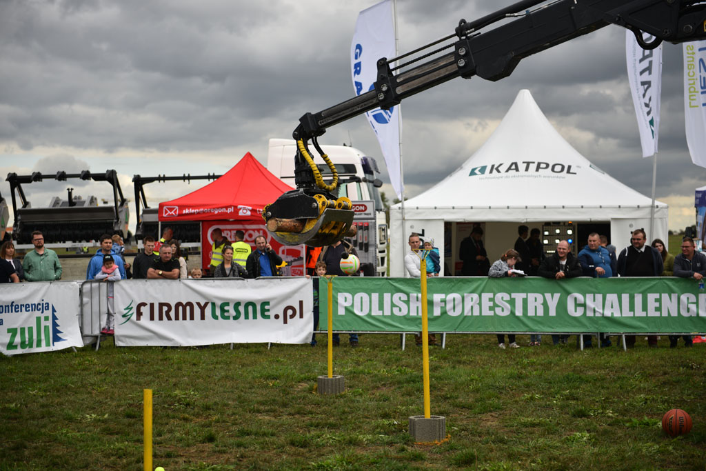 15. edycja Forest SHOW odbyła się na byłym lotnisku w Legnicy