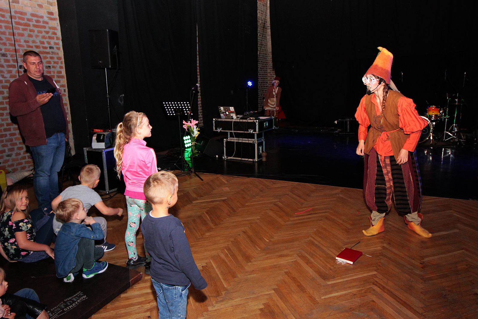 Koncert charytatywny i show akrobatyczne dla Kamila