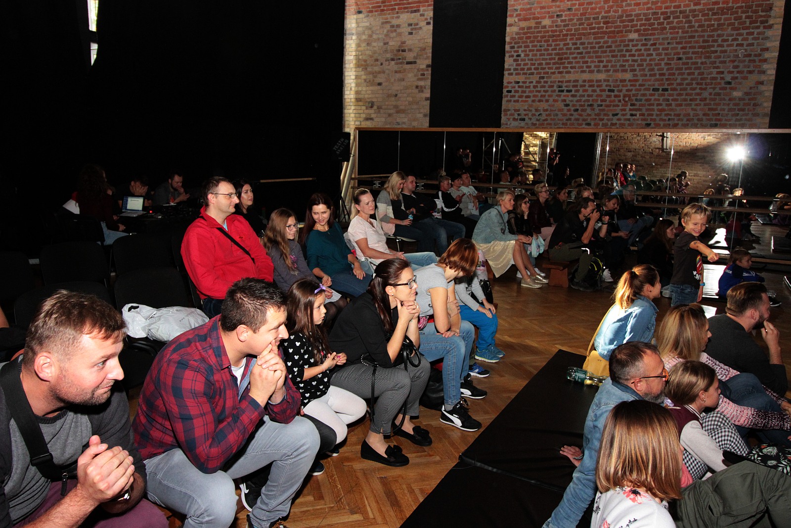 Koncert charytatywny i show akrobatyczne dla Kamila