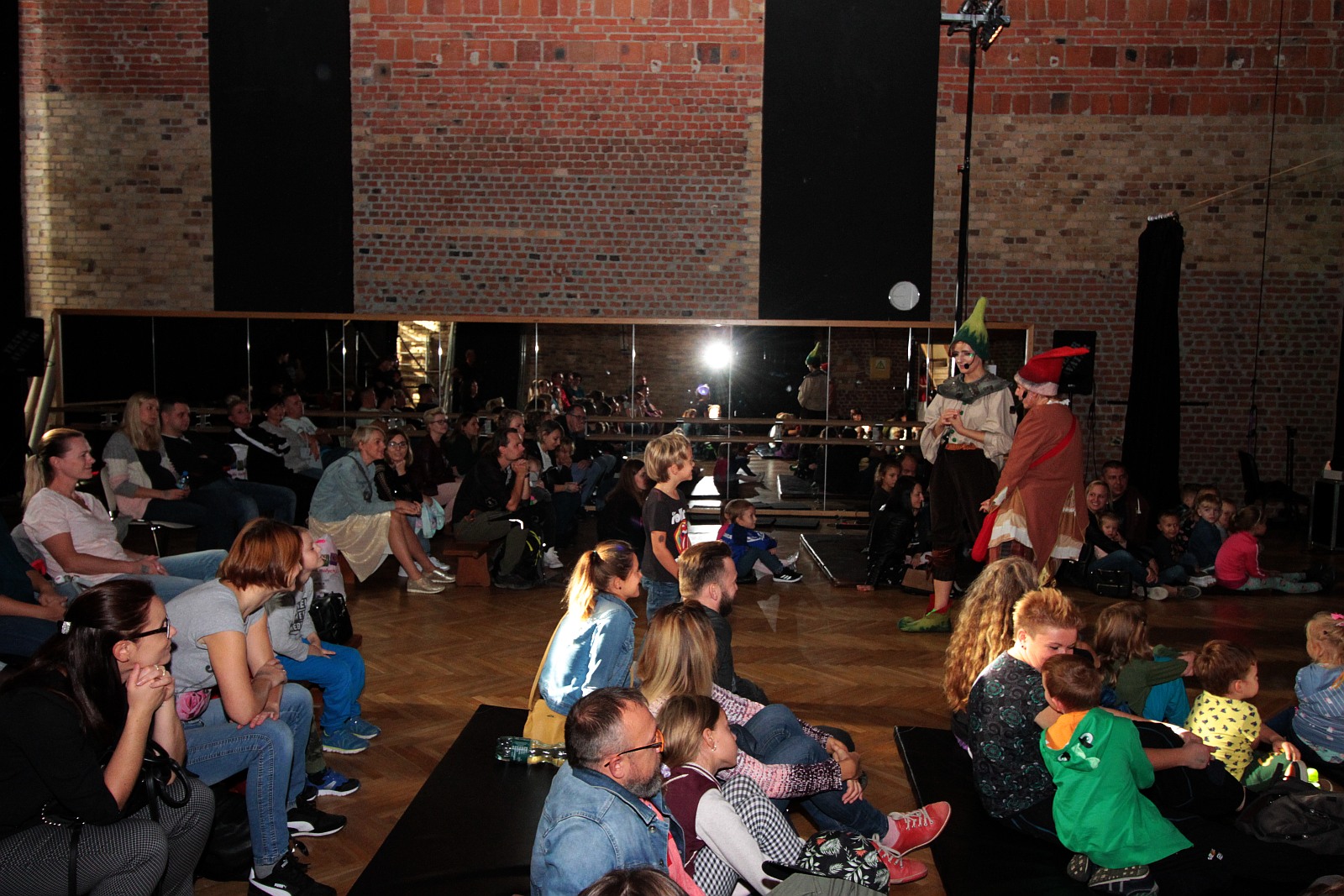 Koncert charytatywny i show akrobatyczne dla Kamila