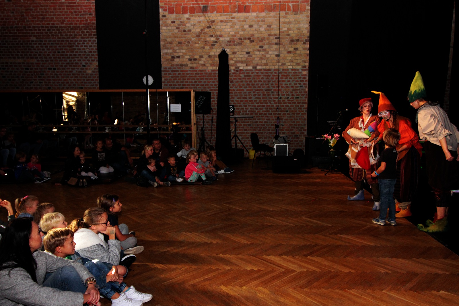 Koncert charytatywny i show akrobatyczne dla Kamila