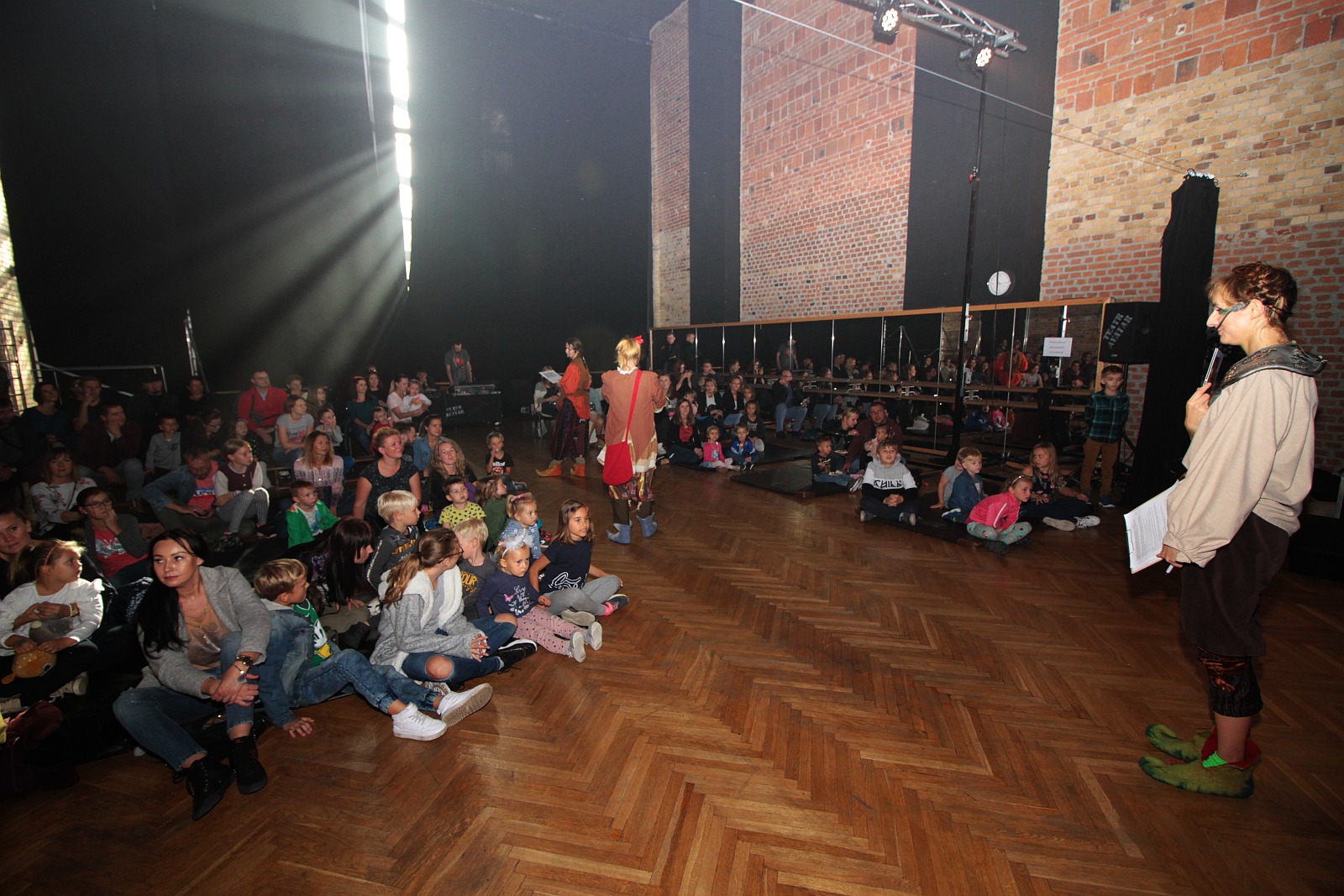 Koncert charytatywny i show akrobatyczne dla Kamila