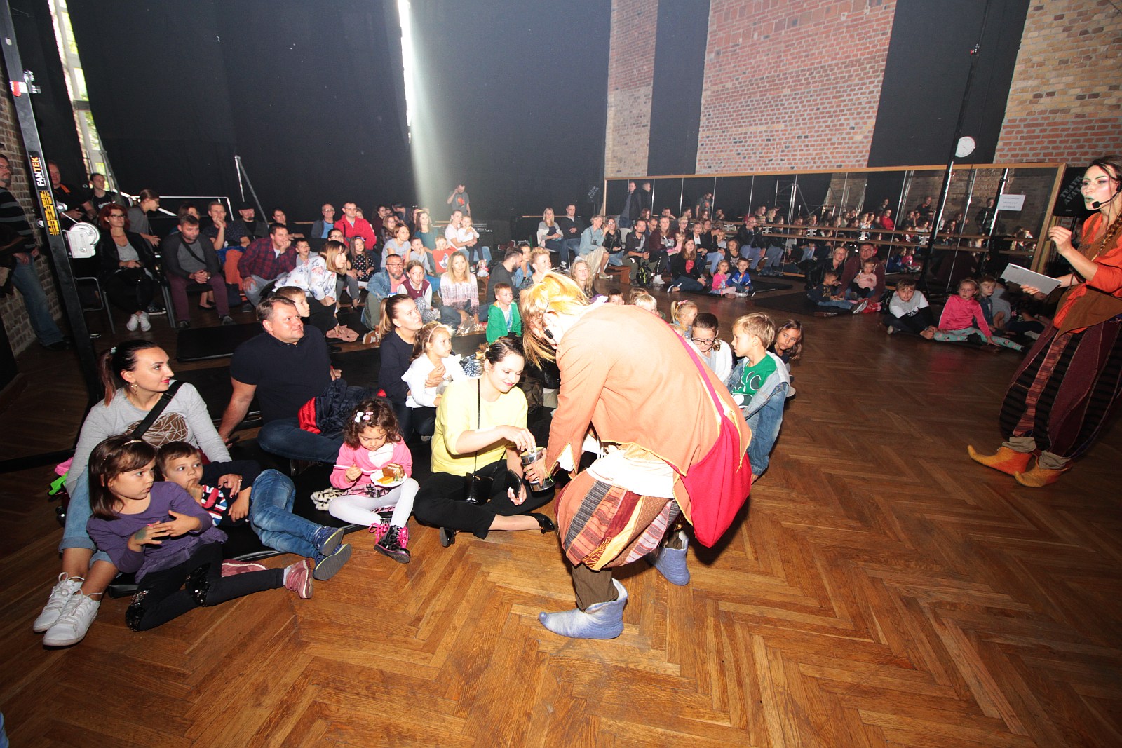 Koncert charytatywny i show akrobatyczne dla Kamila