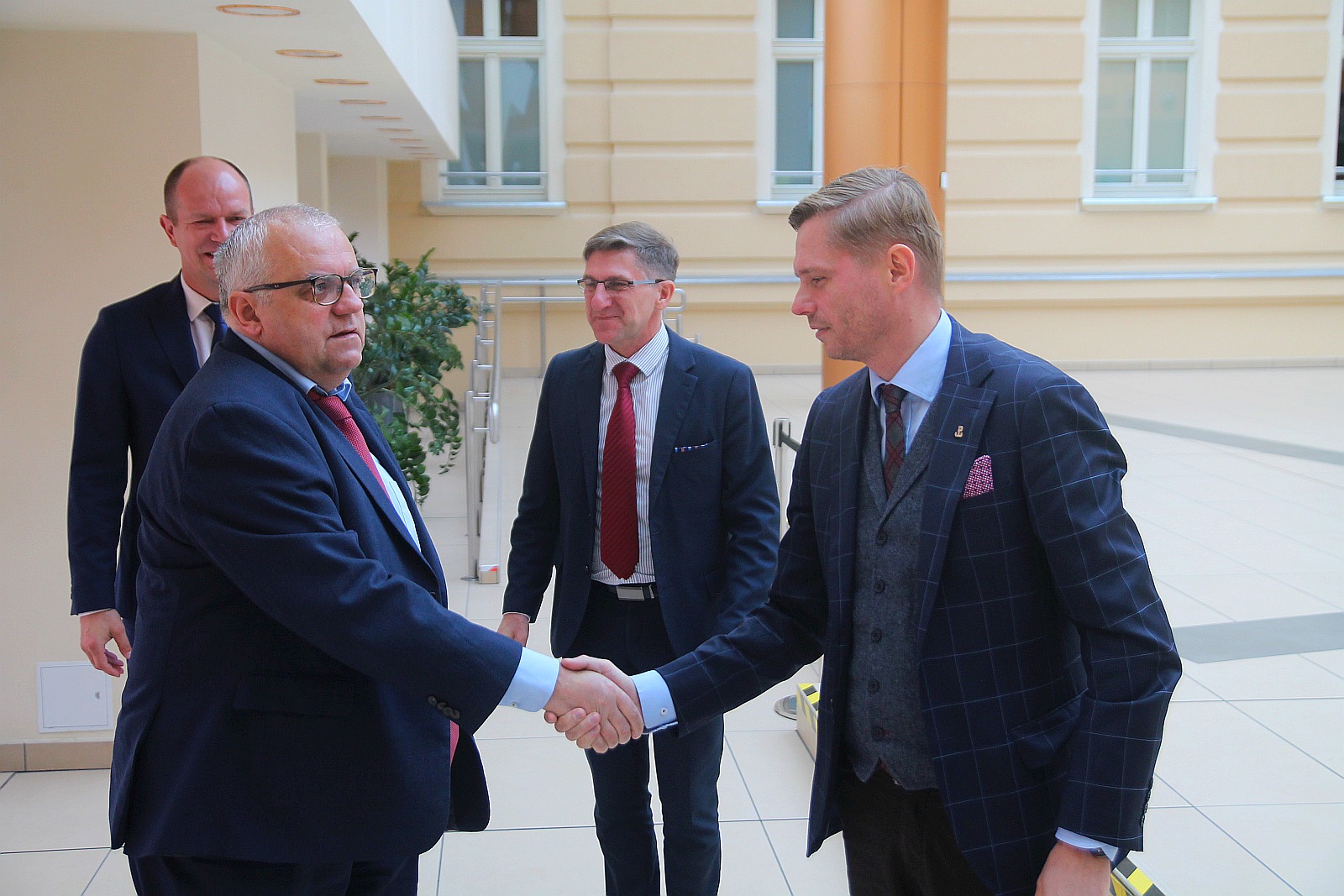 Letia Bussines Center „wchłonięta” przez LSSE