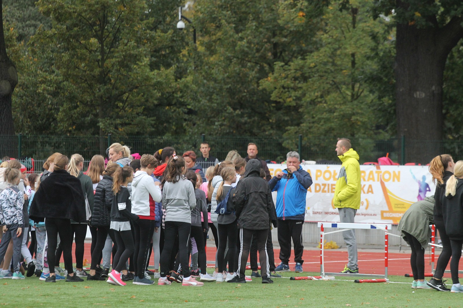 Biegi przełajowe rozpoczęły szkolny rok sportowy
