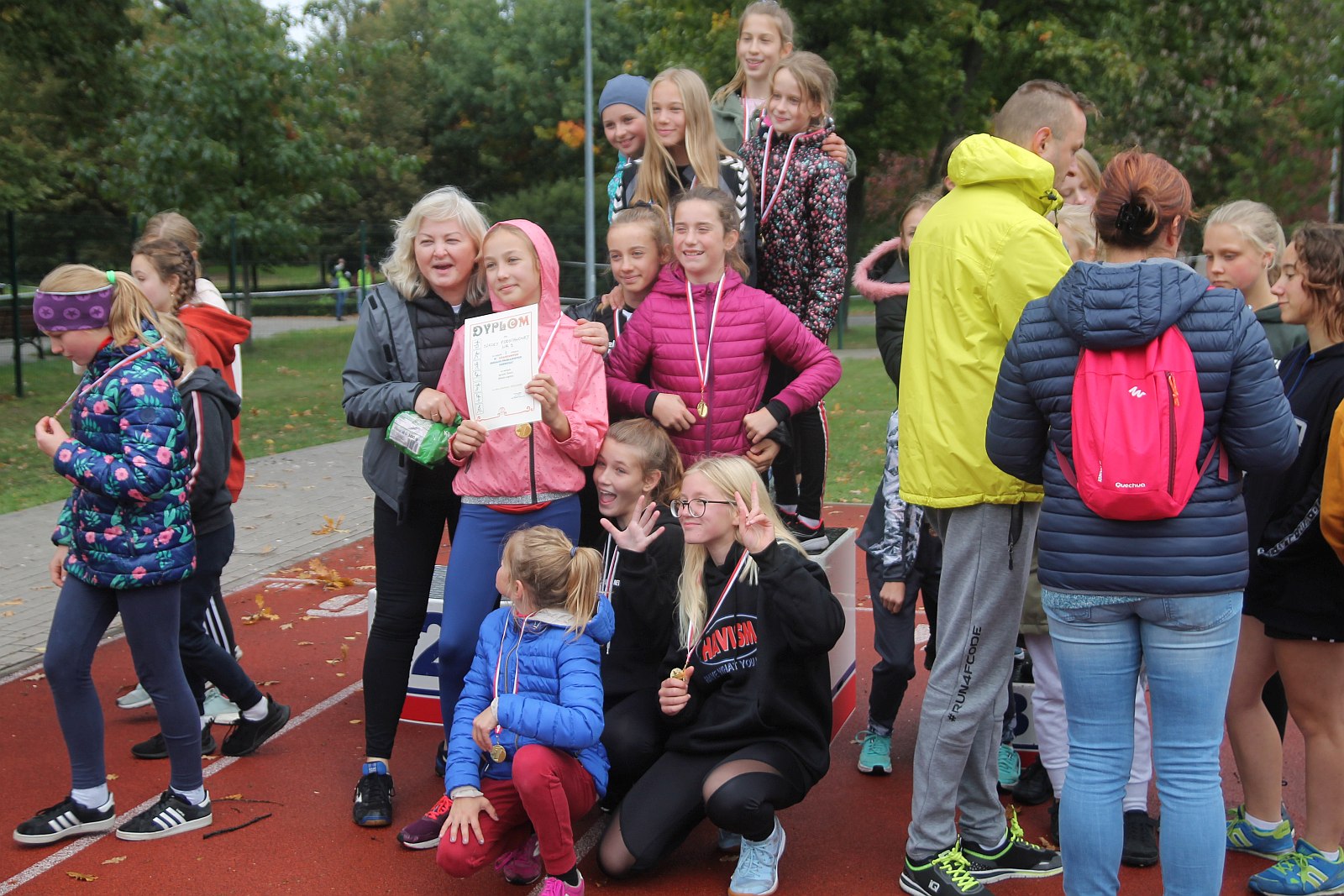 Biegi przełajowe rozpoczęły szkolny rok sportowy
