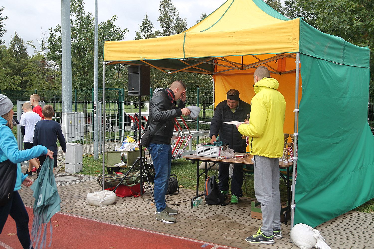Biegi przełajowe rozpoczęły szkolny rok sportowy
