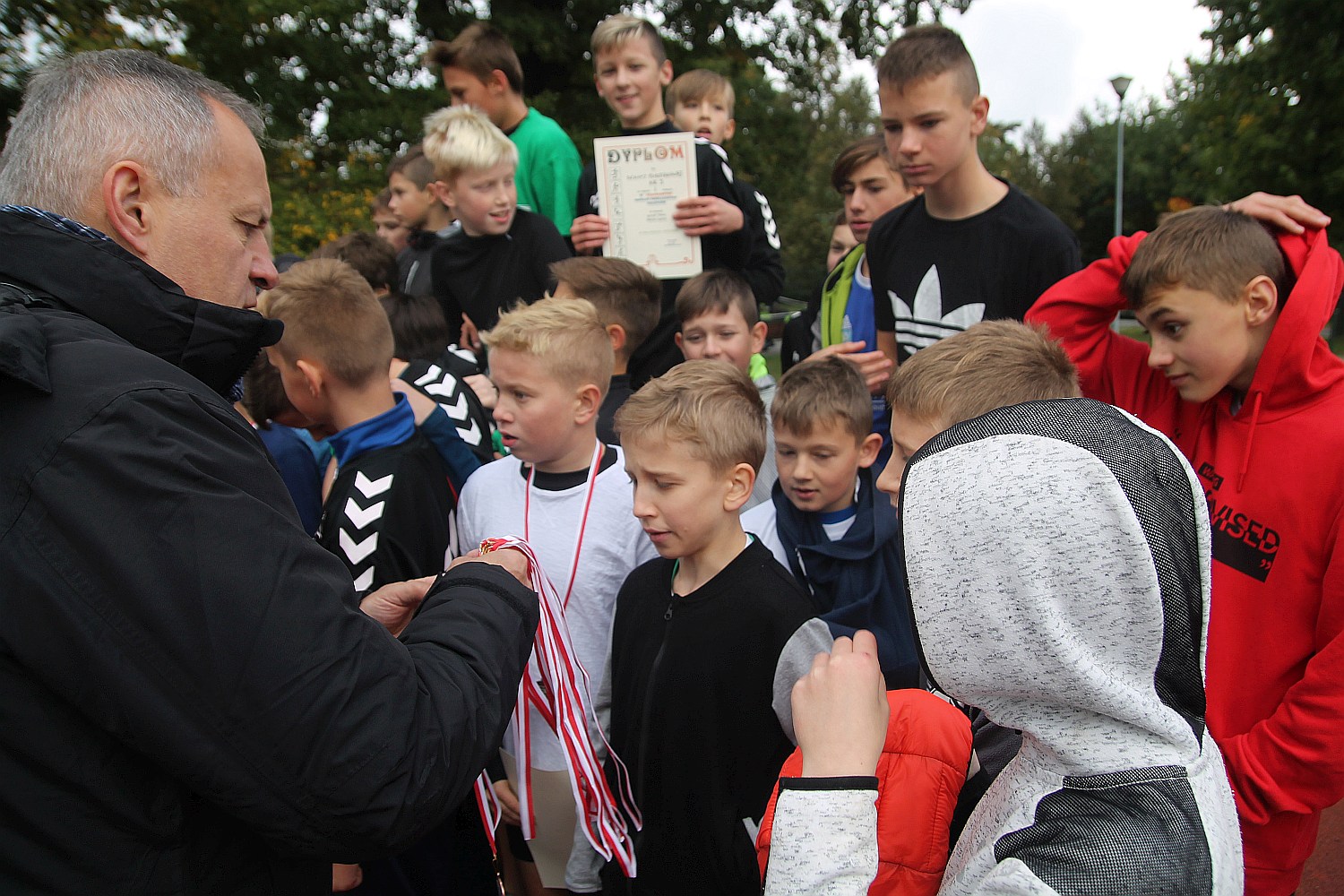 Biegi przełajowe rozpoczęły szkolny rok sportowy
