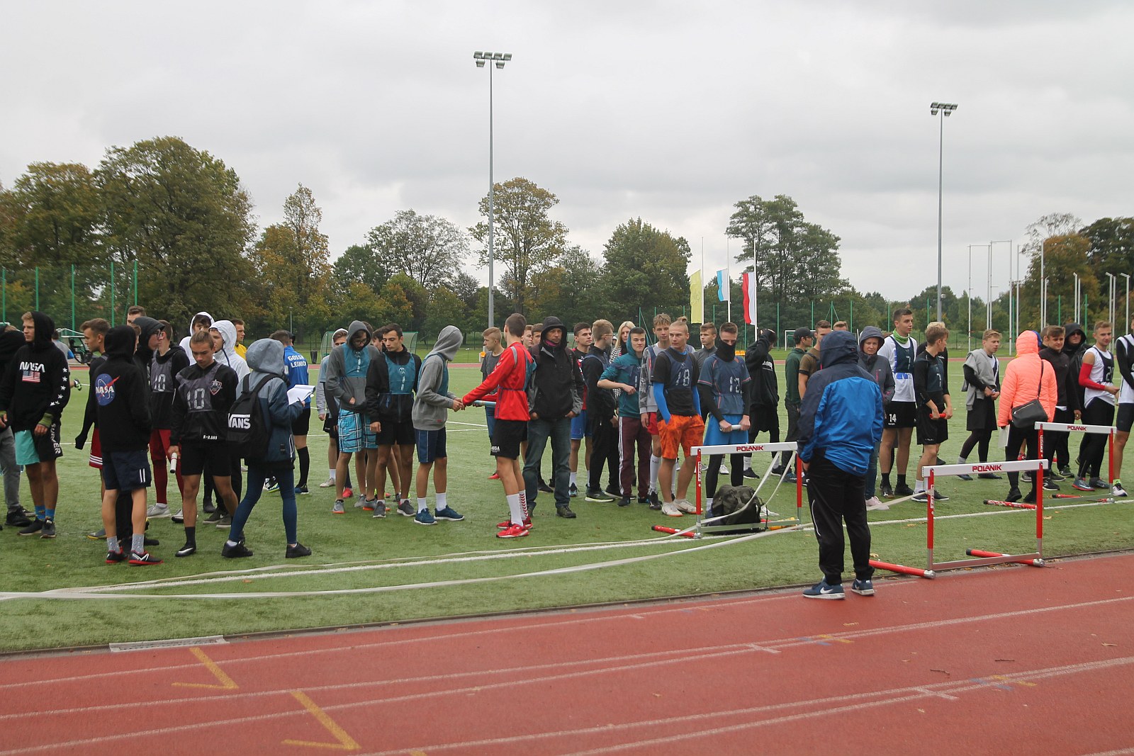 Biegi przełajowe rozpoczęły szkolny rok sportowy
