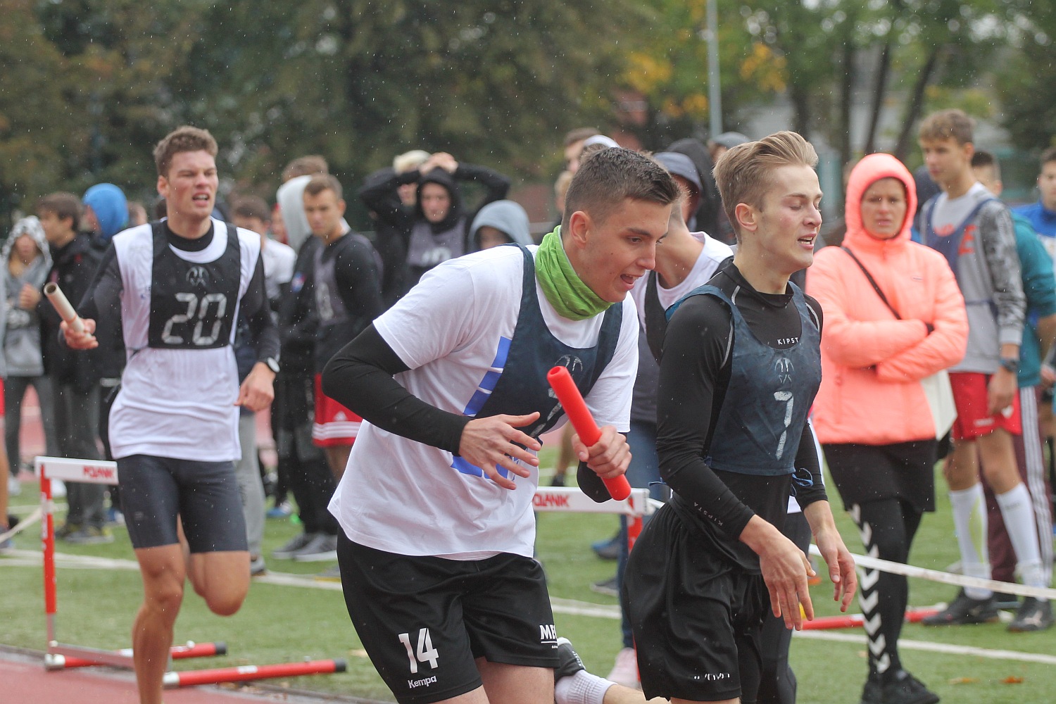 Biegi przełajowe rozpoczęły szkolny rok sportowy

