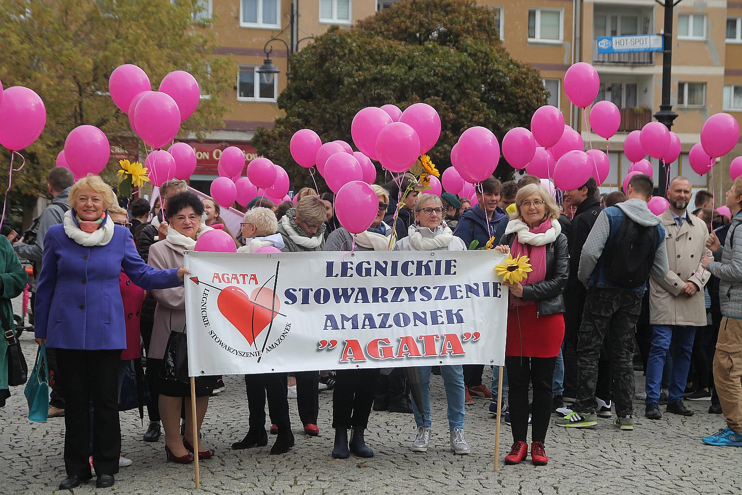 Różowy „Marsz ku zdrowiu” przeszedł przez Legnicą     
