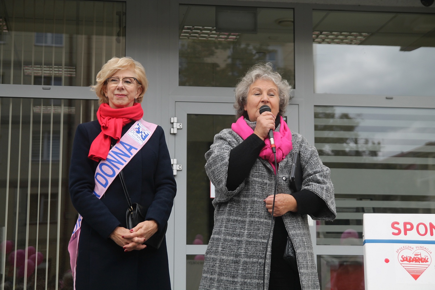 Różowy „Marsz ku zdrowiu” przeszedł przez Legnicą     
