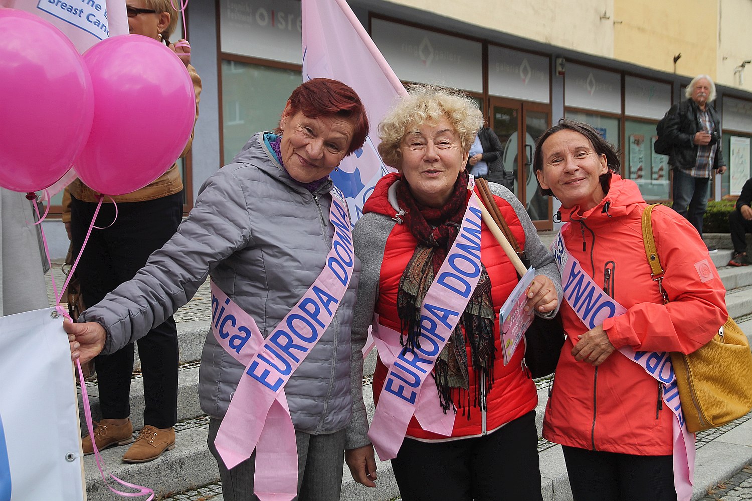Różowy „Marsz ku zdrowiu” przeszedł przez Legnicą     
