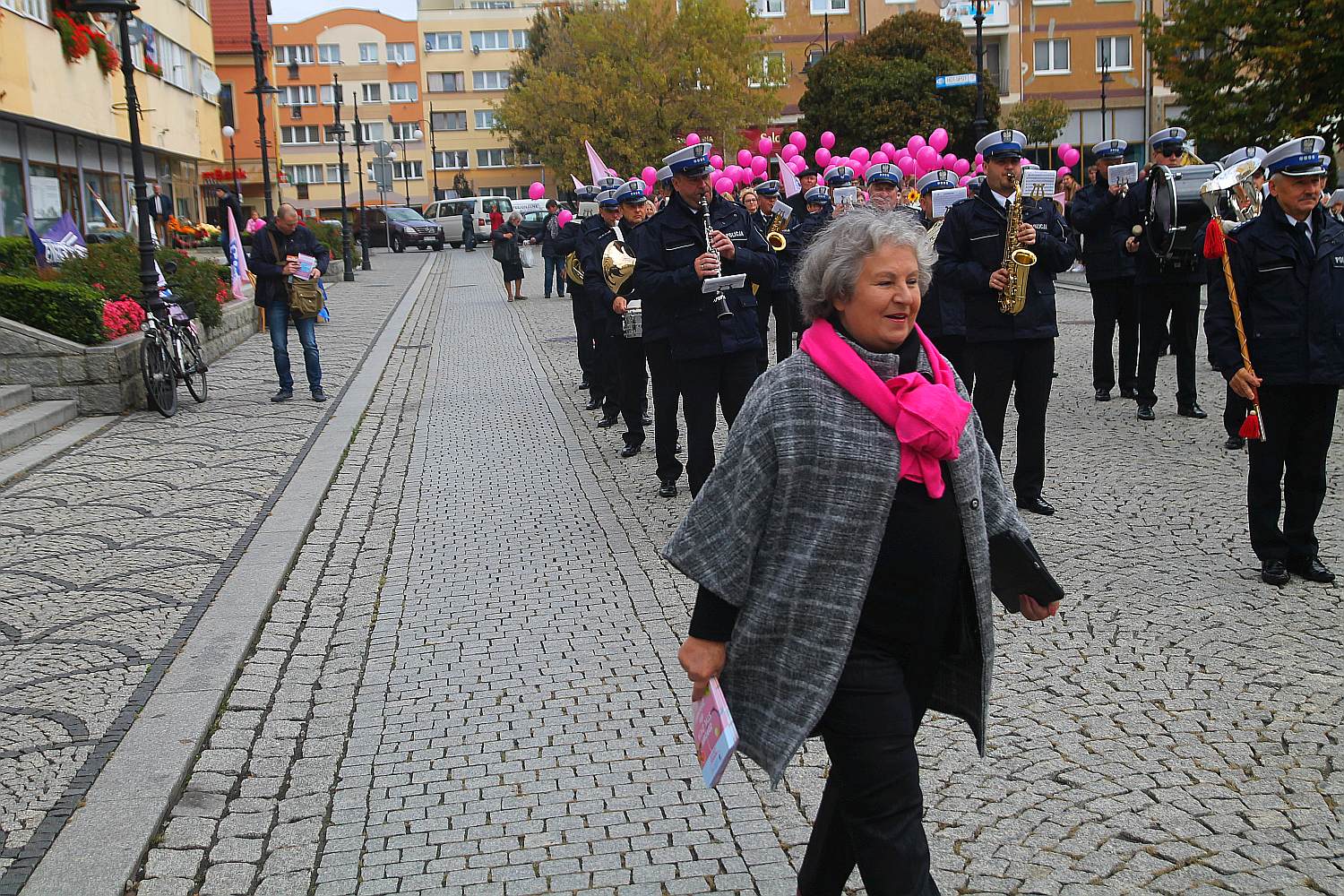 Różowy „Marsz ku zdrowiu” przeszedł przez Legnicą     
