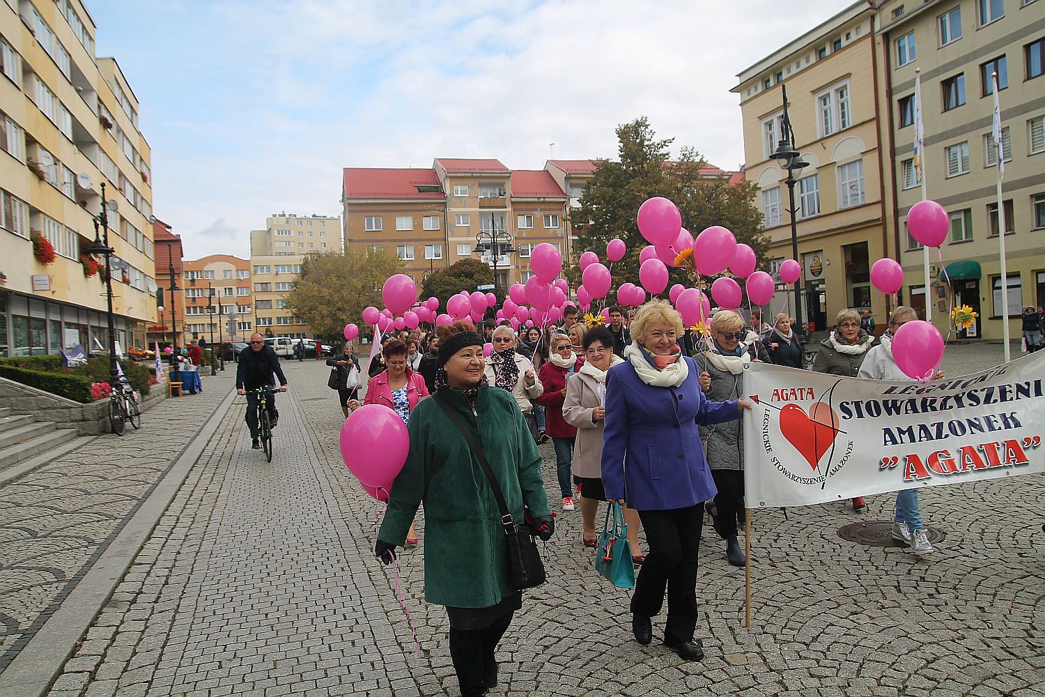Różowy „Marsz ku zdrowiu” przeszedł przez Legnicą     
