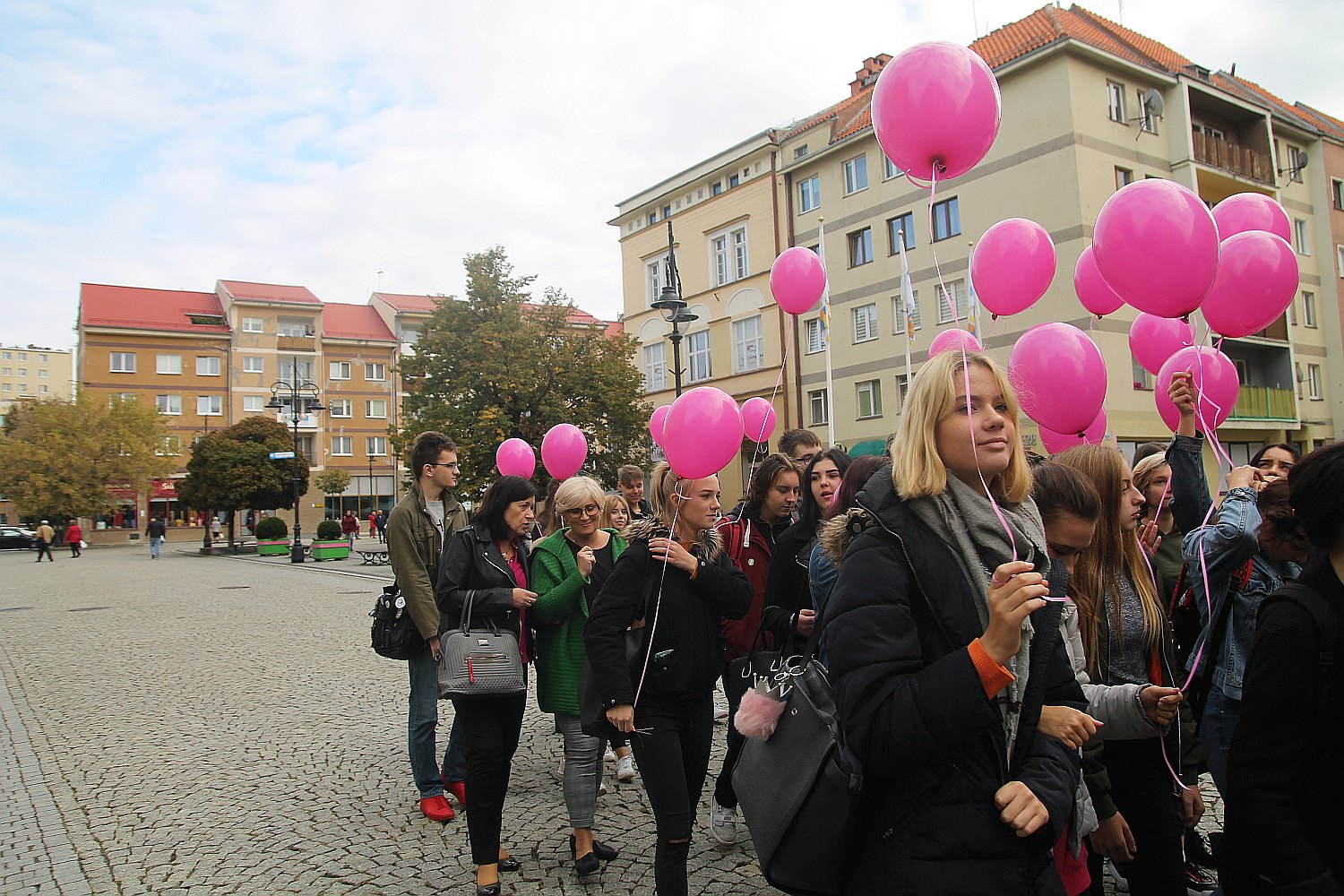 Różowy „Marsz ku zdrowiu” przeszedł przez Legnicą     
