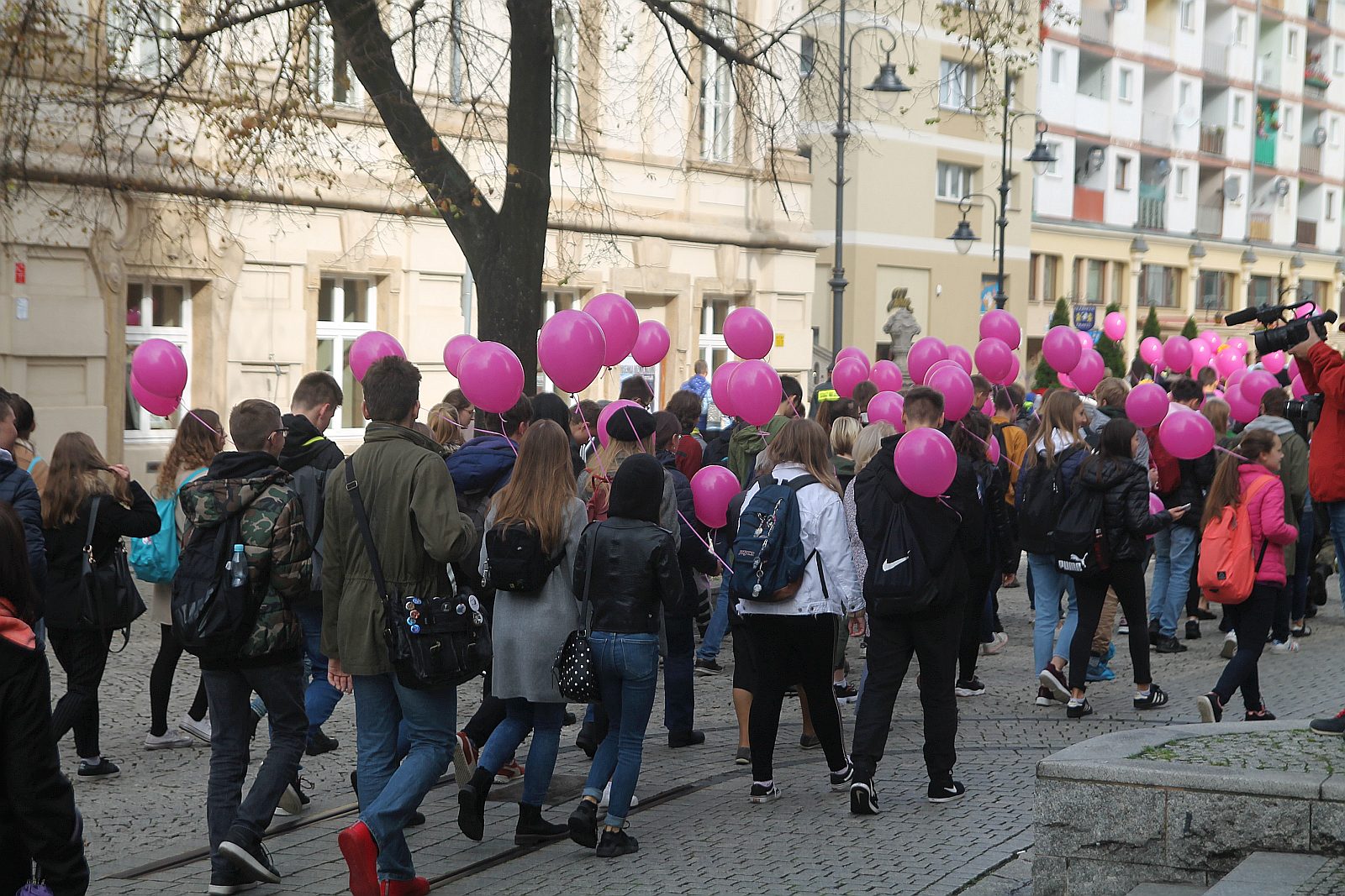 Różowy „Marsz ku zdrowiu” przeszedł przez Legnicą     

