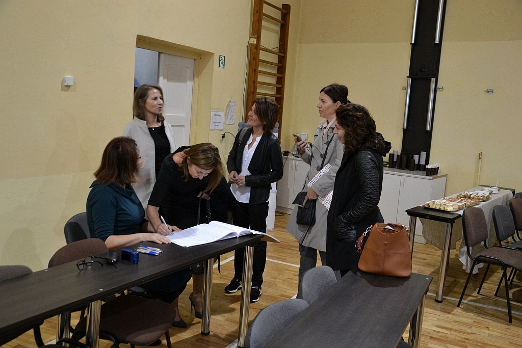 Absolwenci Wyższej Szkoły Medycznej odebrali swoje dyplomy