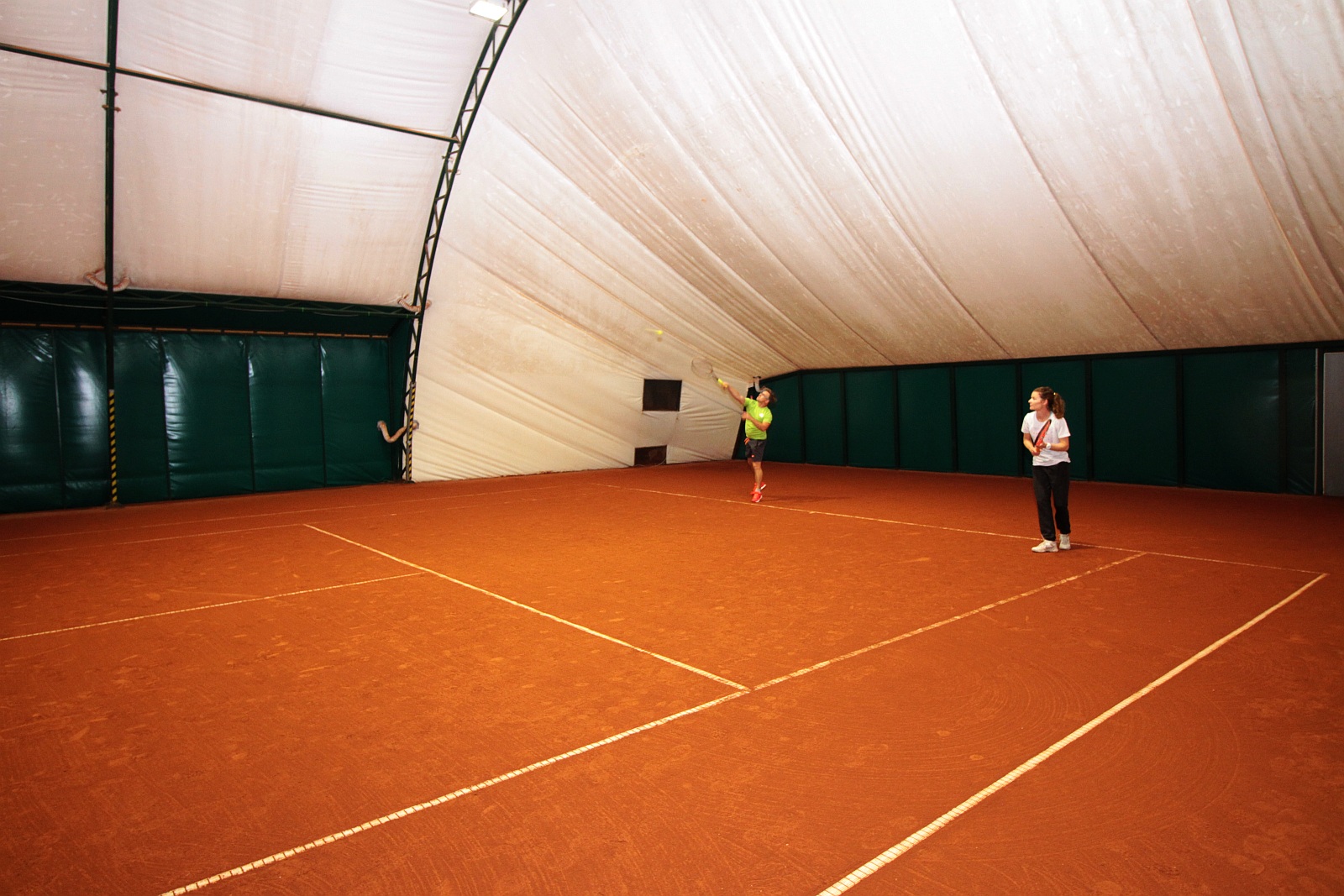 Tenisiści rywalizowali w „Edek Mixed Cup” na kortach Sinet Clubu