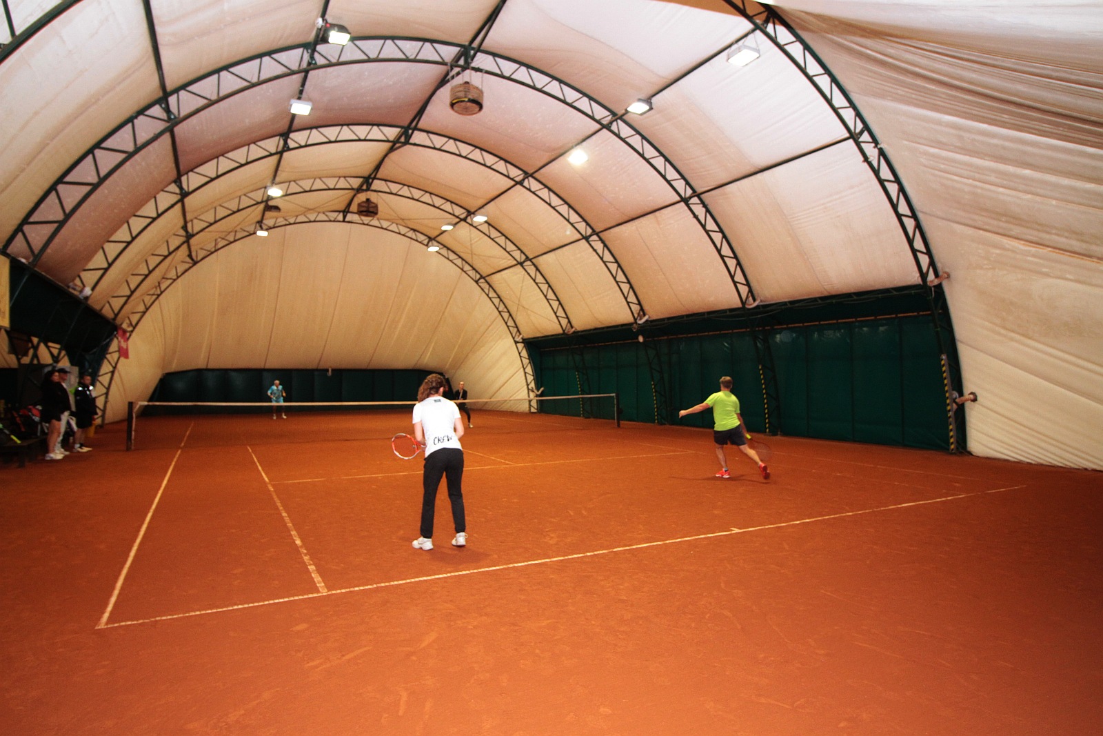 Tenisiści rywalizowali w „Edek Mixed Cup” na kortach Sinet Clubu