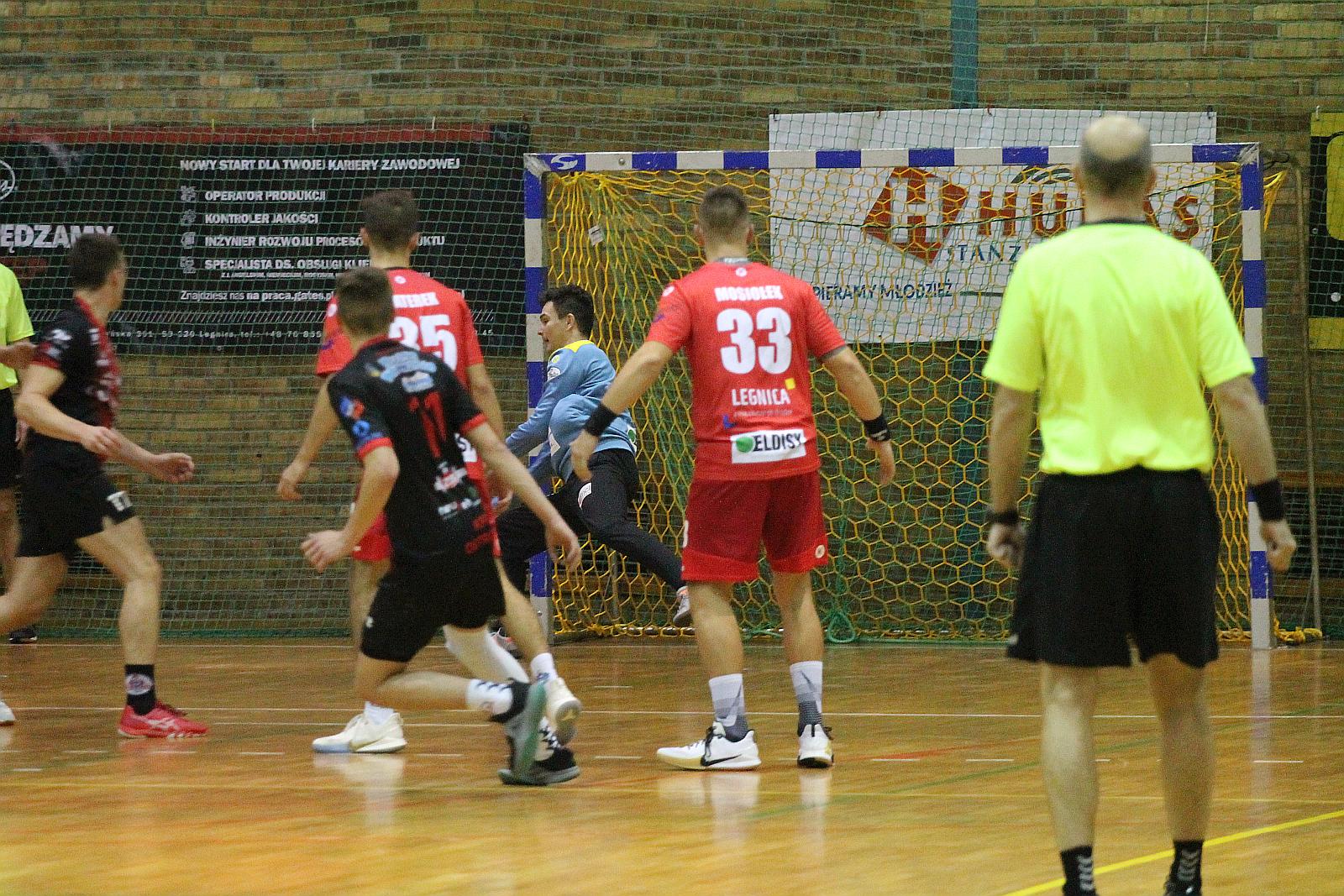 Siódemka Miedź wygrała i jest liderem tabeli I ligi