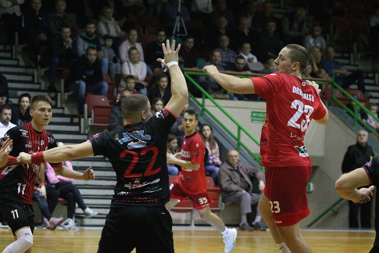 Siódemka Miedź wygrała i jest liderem tabeli I ligi