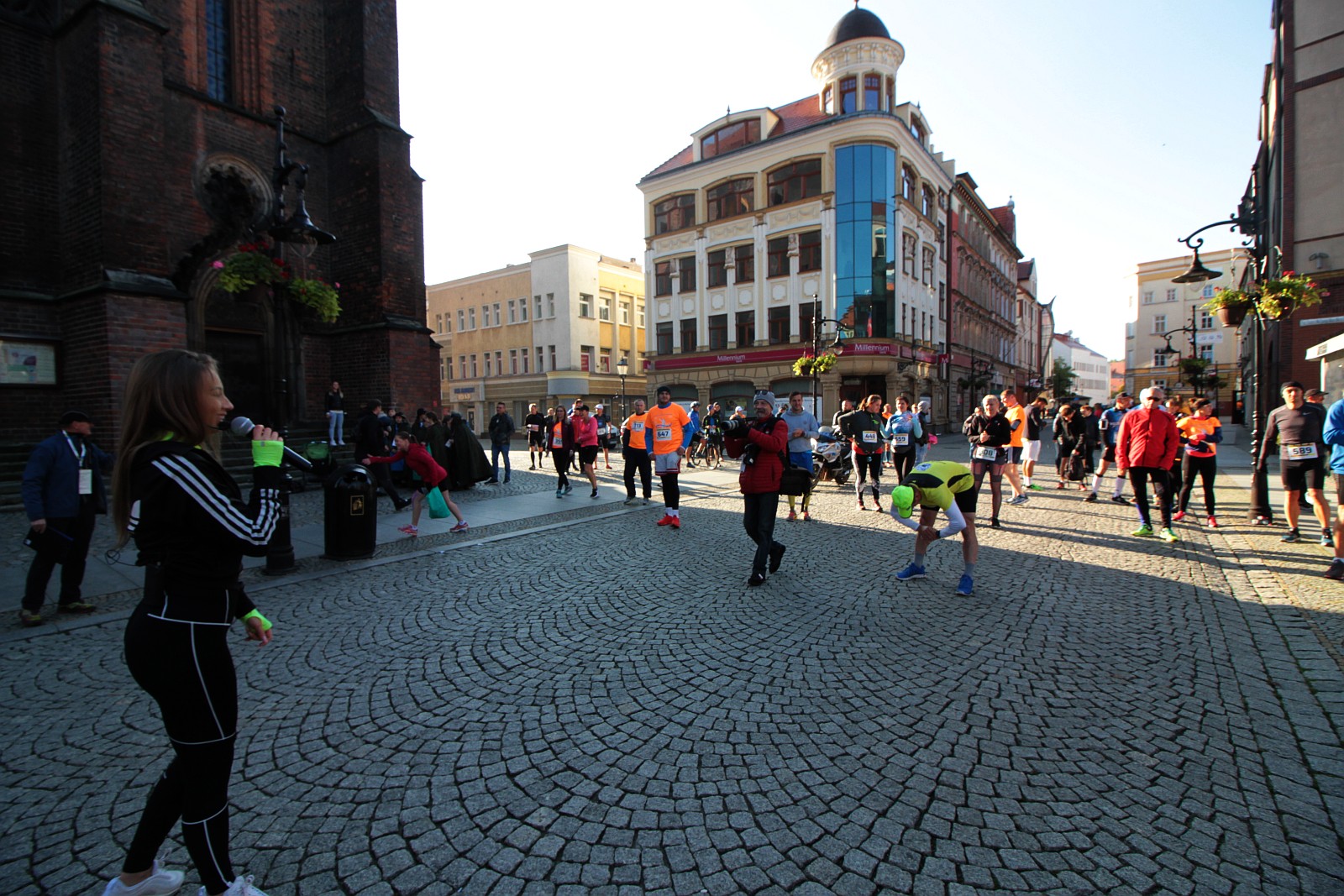 Start do VIII Legnica Półmaratonu oraz Legnickiej Dziesiątki