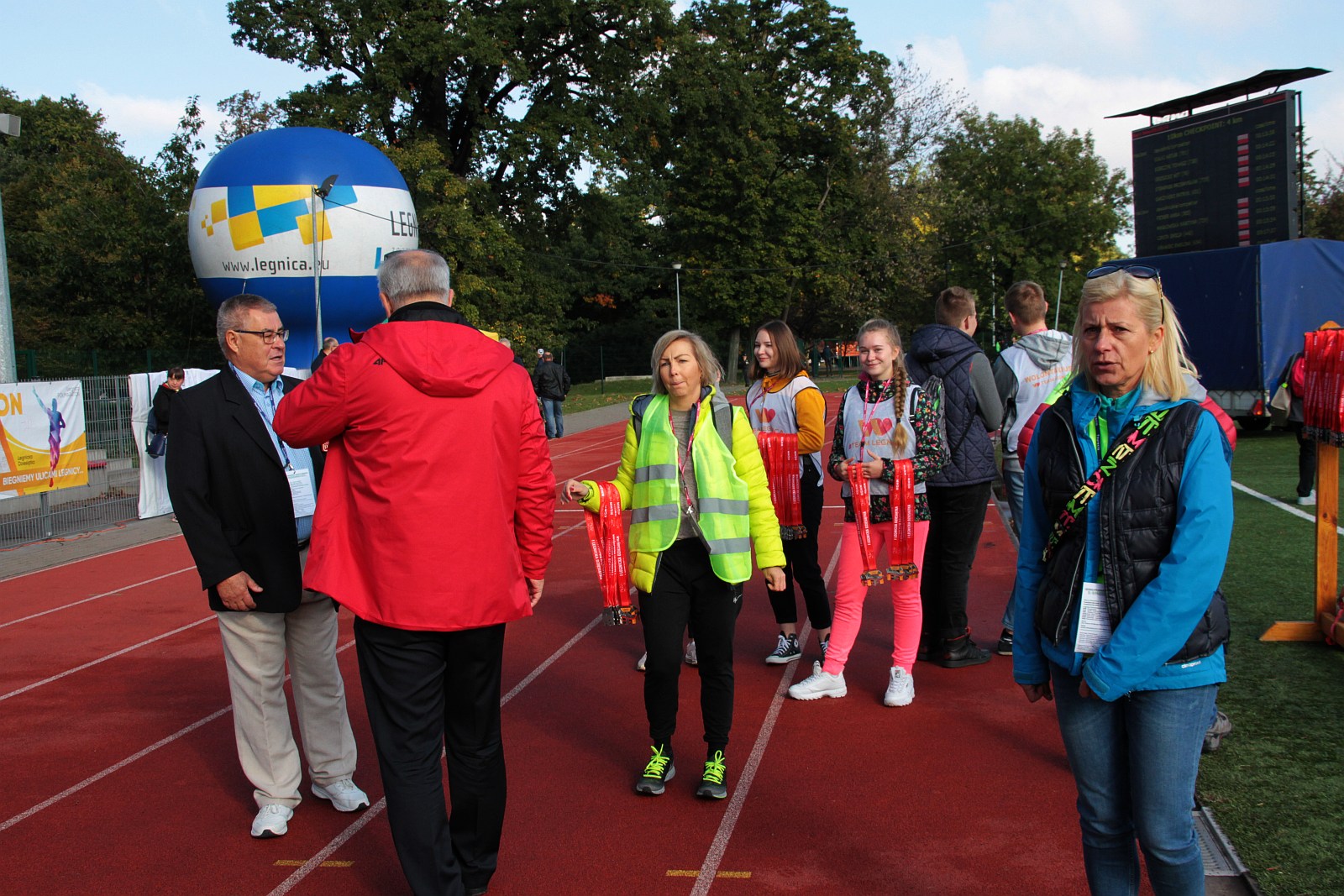 Meta  VIII Legnica Półmaratonu oraz Legnickiej Dziesiątki	