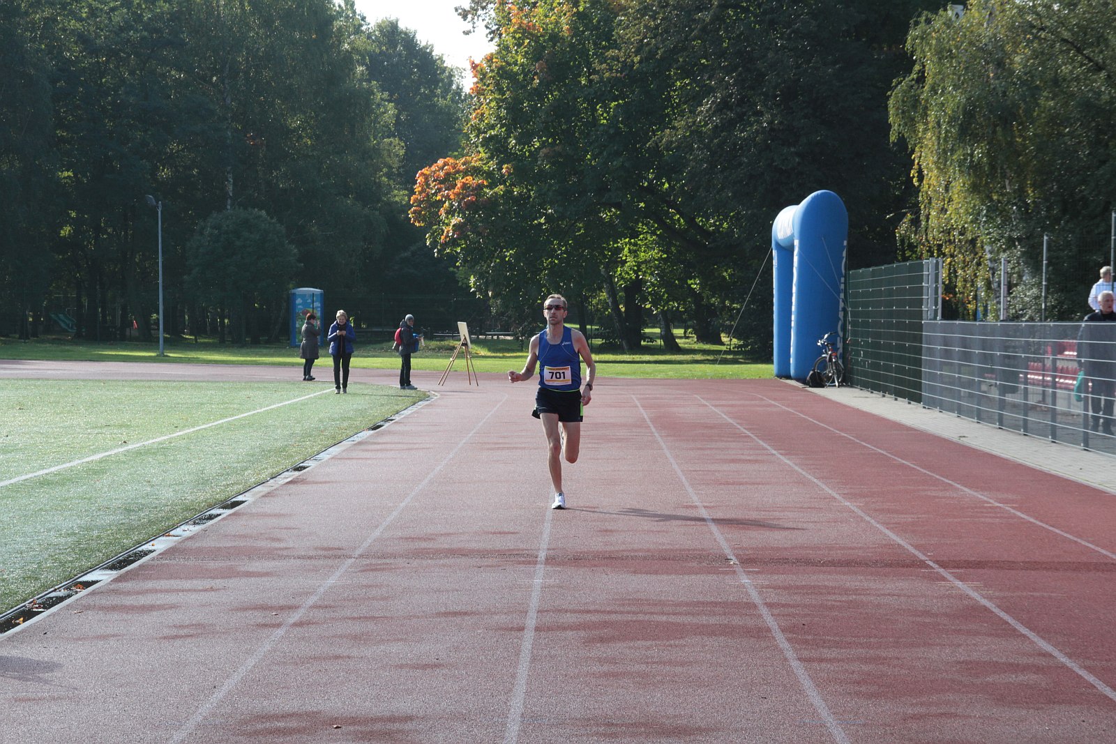 Meta  VIII Legnica Półmaratonu oraz Legnickiej Dziesiątki	