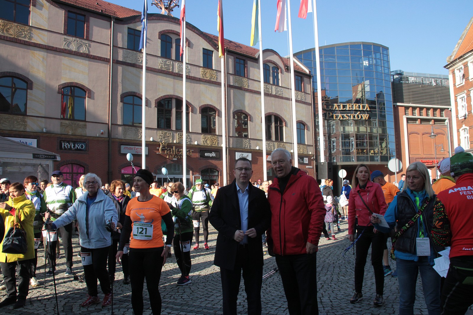 Start do VIII Legnica Półmaratonu oraz Legnickiej Dziesiątki