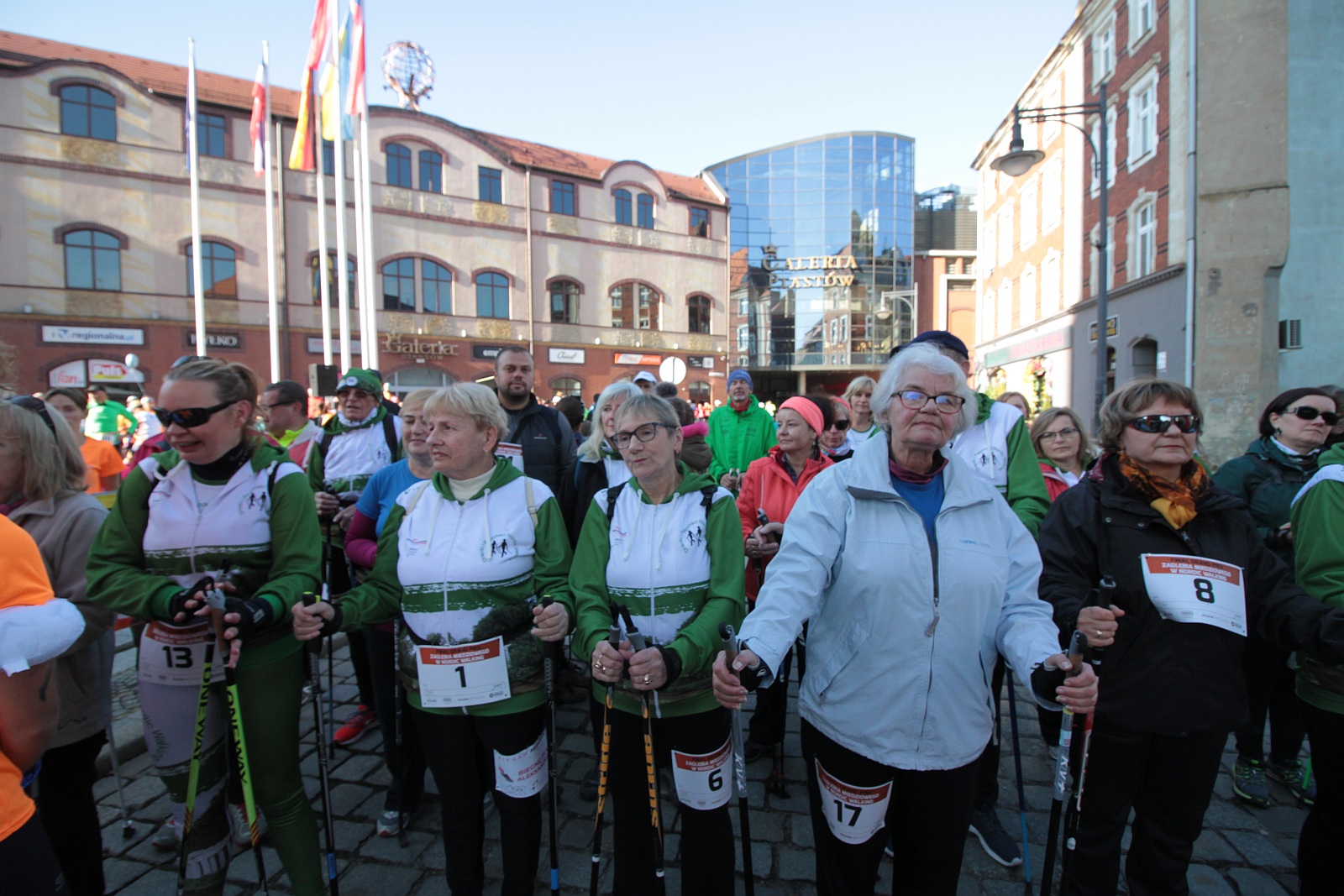Start do VIII Legnica Półmaratonu oraz Legnickiej Dziesiątki